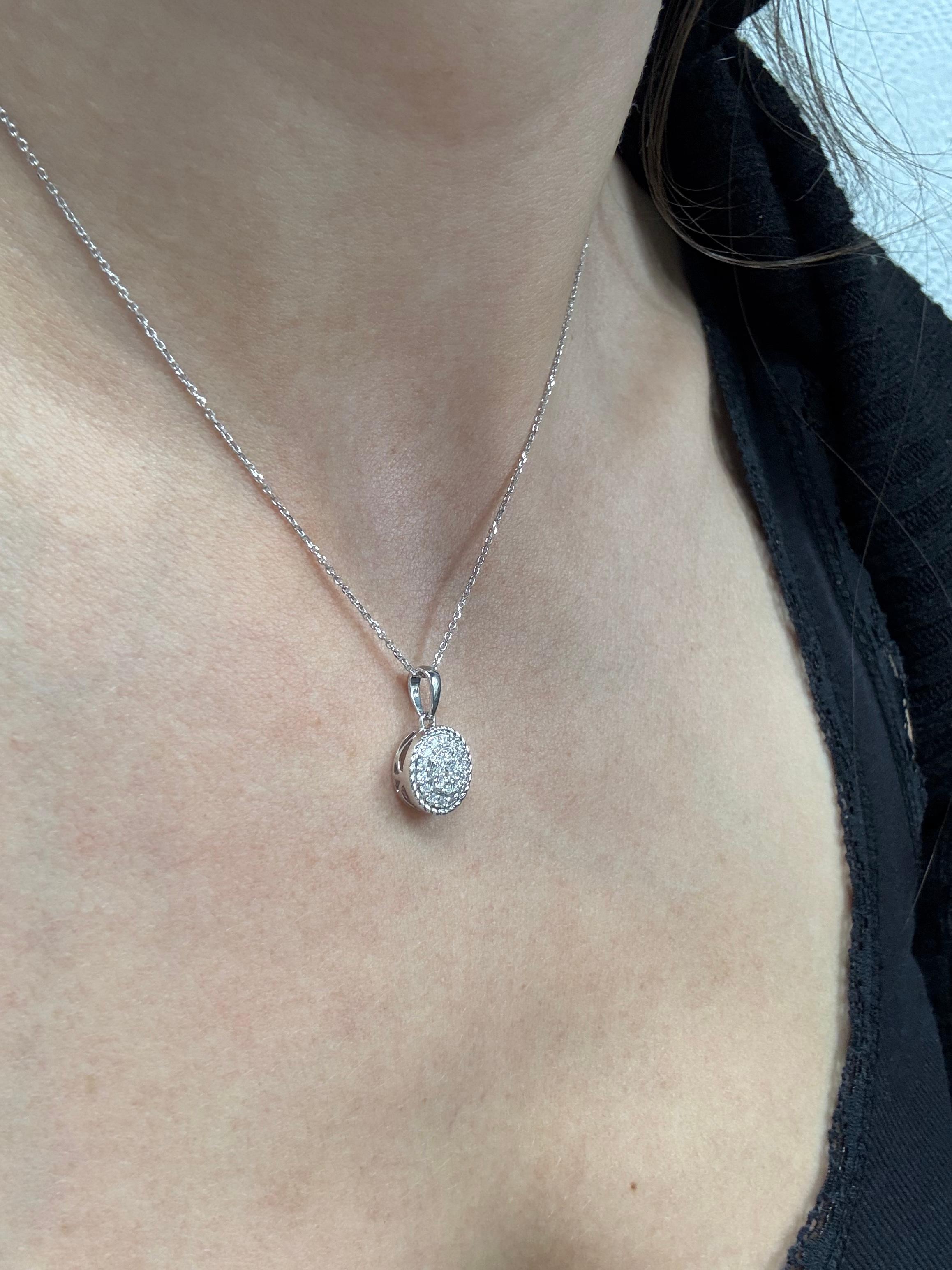 Natural Diamond 0.25 Carats 18KT White Gold Rope Pendant Chain Necklace For Sale 7