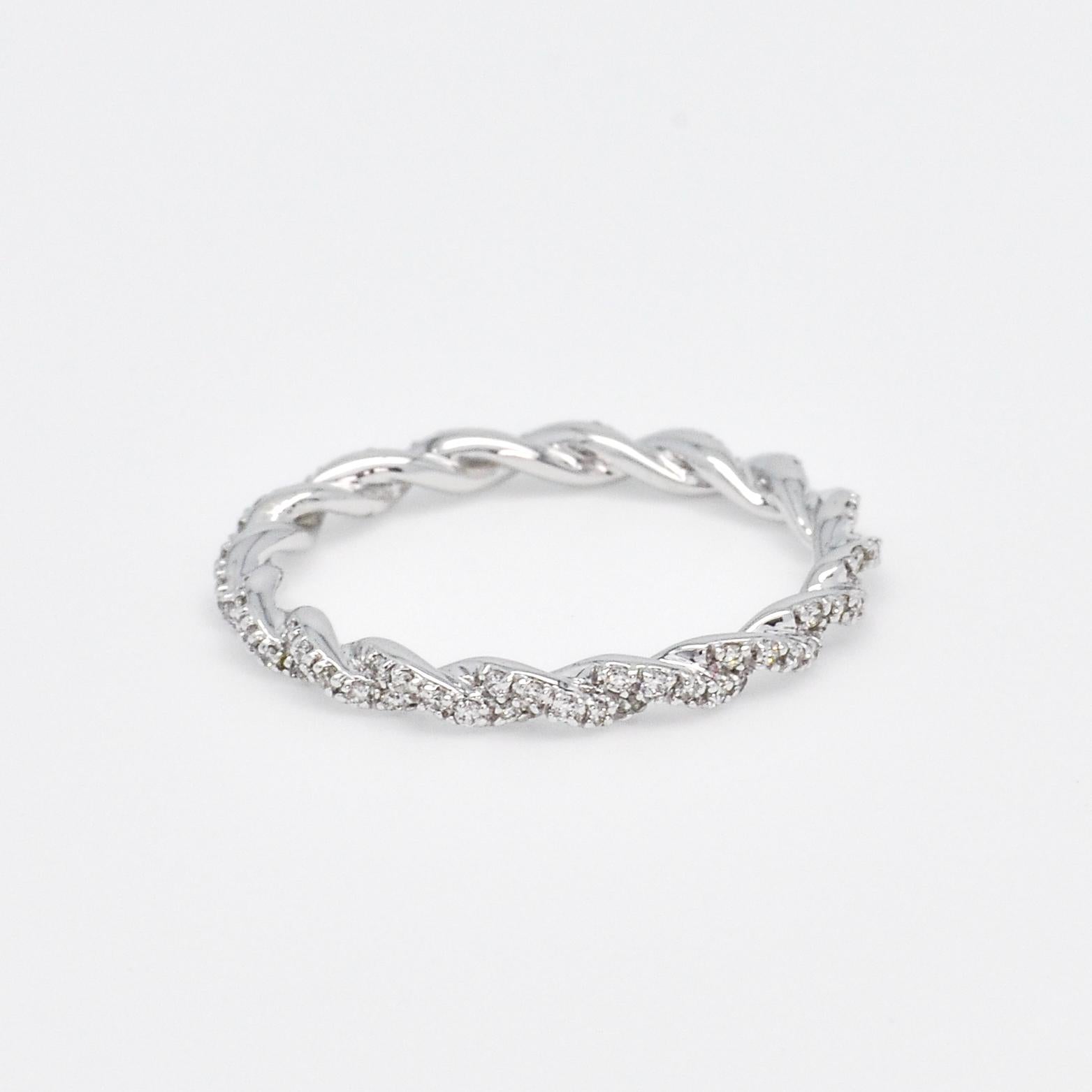 Round Cut Natural Diamond 0.25 carats 18KT White Gold Twisted Full Eternity Band For Sale