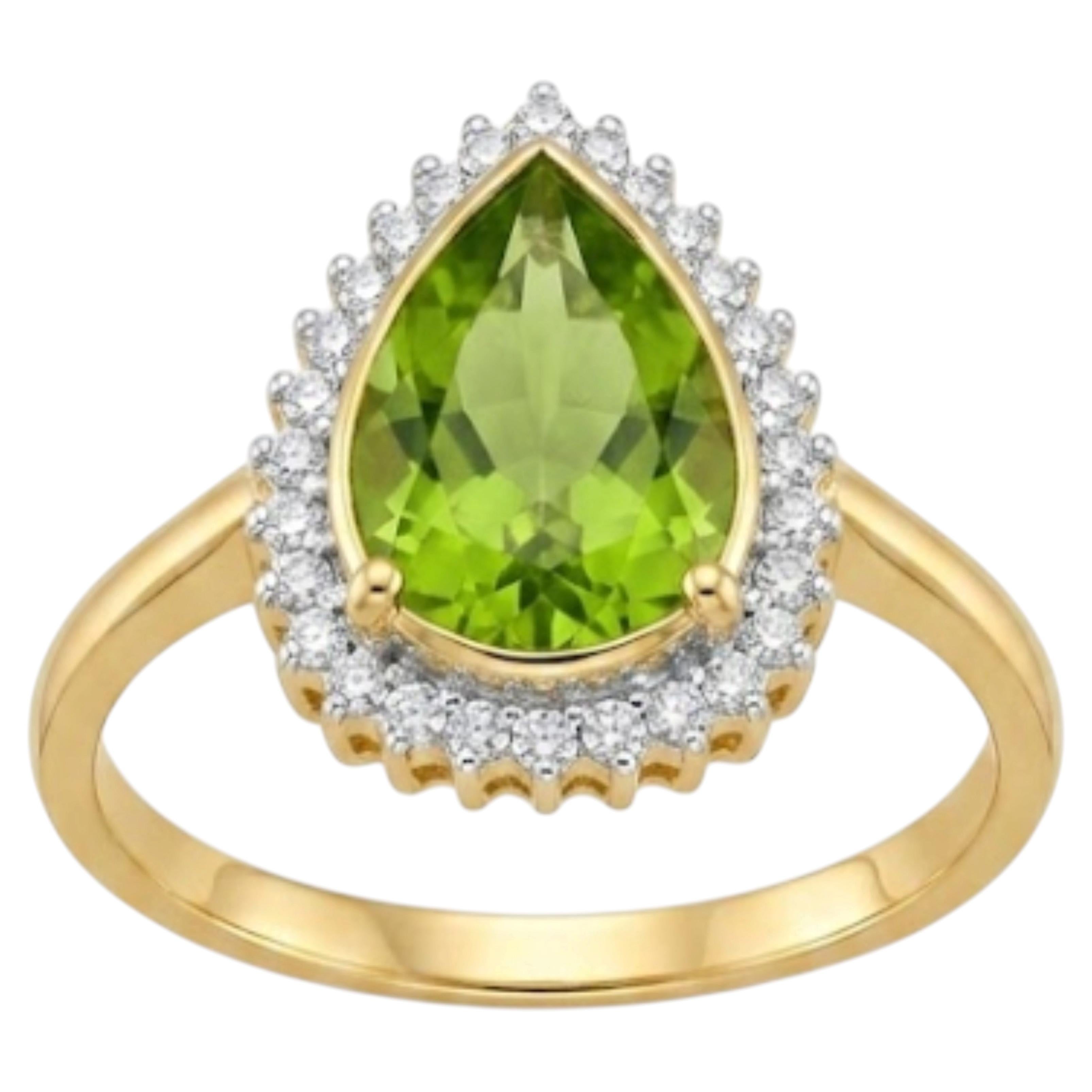 Natural Diamond 0.25CTS & Peridot 2.80CTS Ring in 18k Gold For Sale