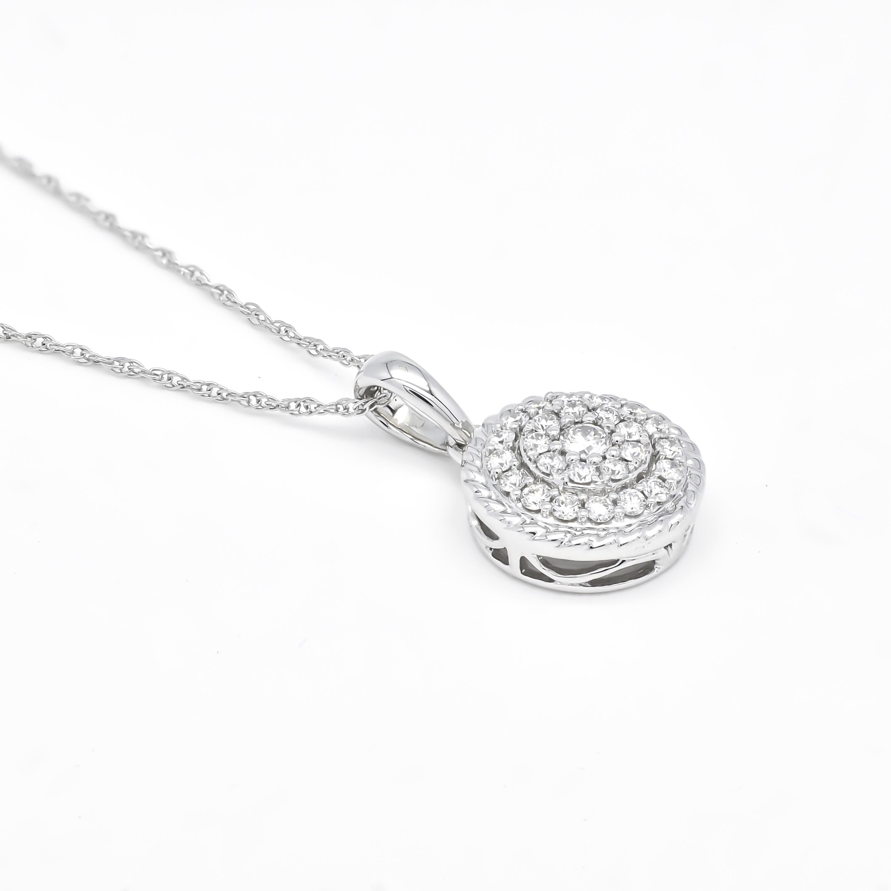 Natural Diamond 0.25 Carats 18KT White Gold Rope Pendant Chain Necklace For Sale 3