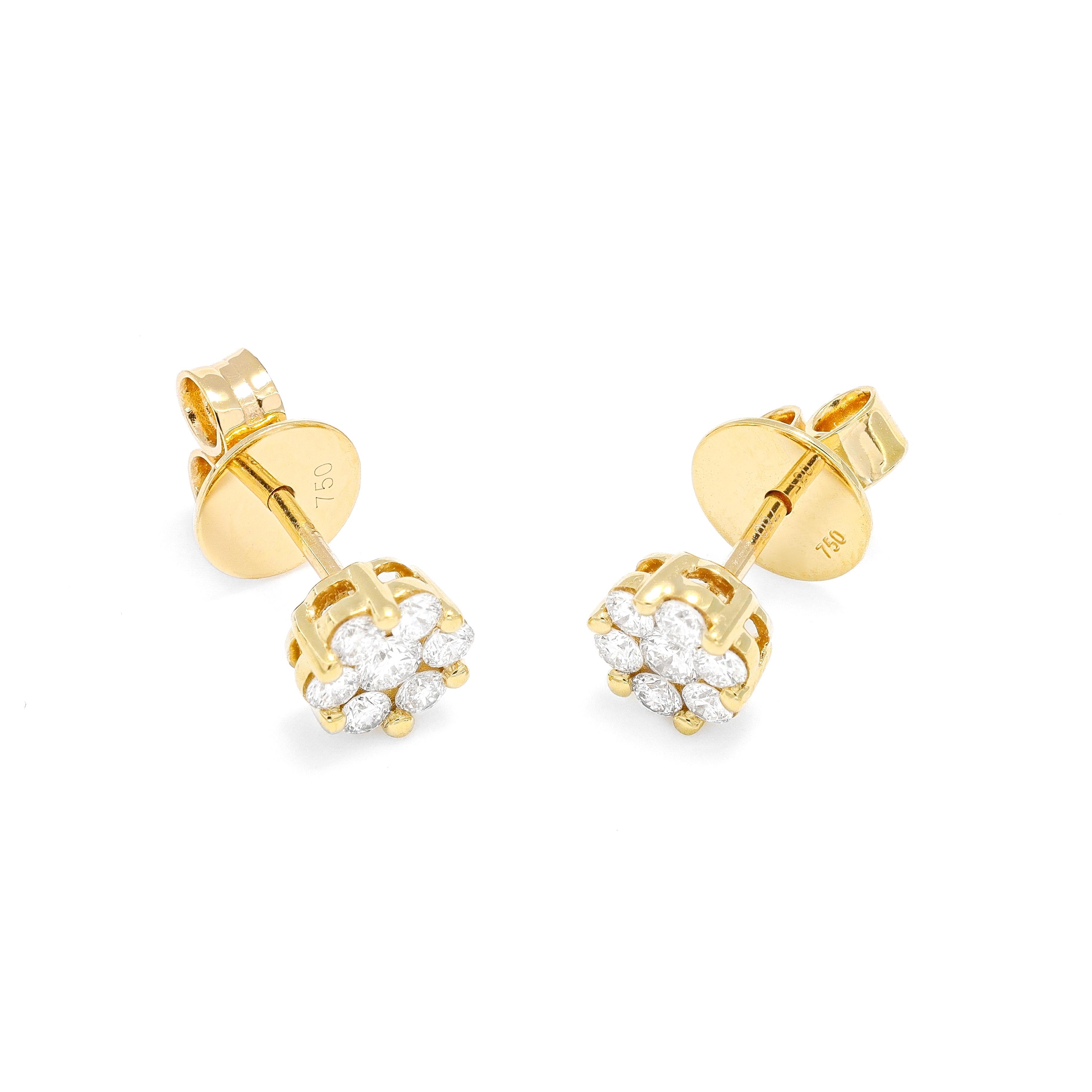 Orecchino classico con diamante naturale da 0,32cts in oro bianco 18 carati in vendita 1
