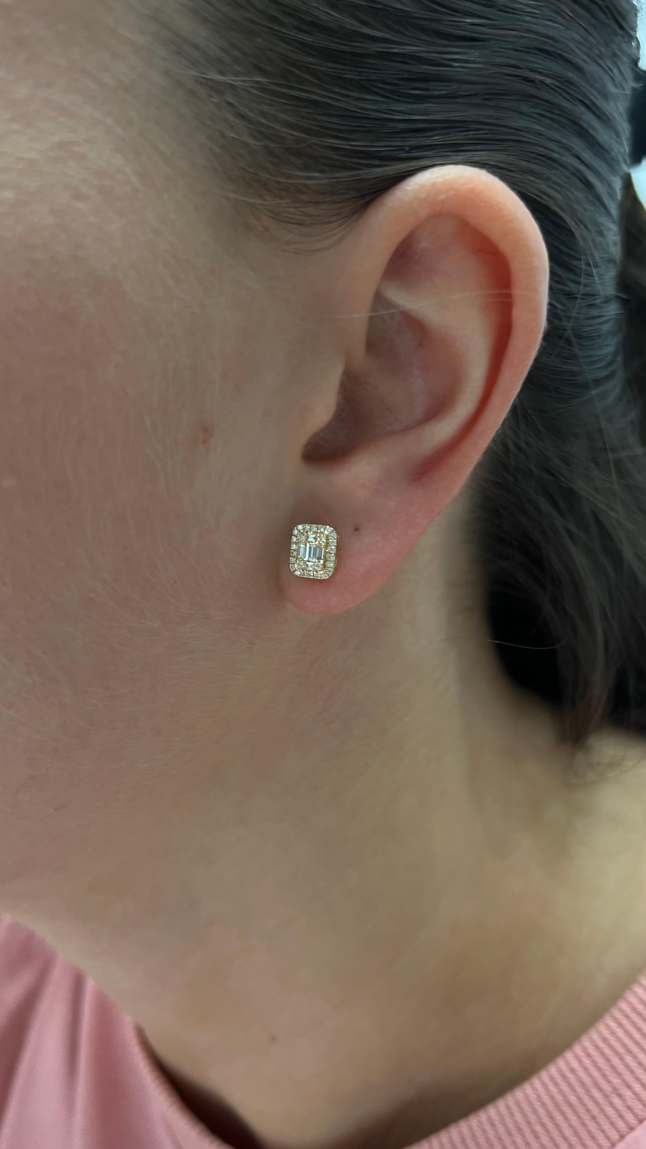 Pendiente de oro amarillo de 18 quilates con diamante natural de 0,34 quilates en venta 3