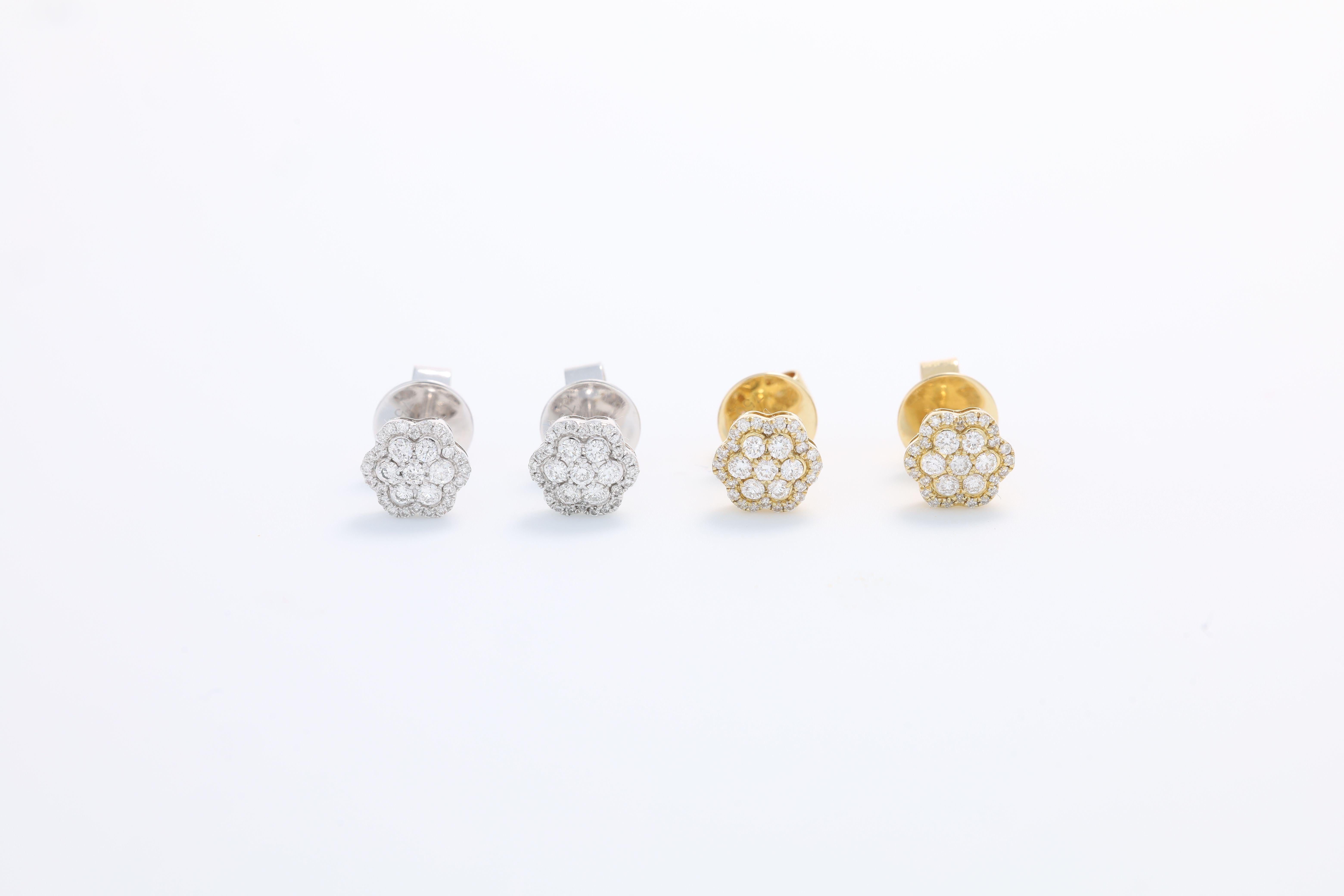 Clous d'oreilles grappe florale en or jaune 18 carats avec diamants naturels 0,35 carat Neuf - En vente à Antwerpen, BE