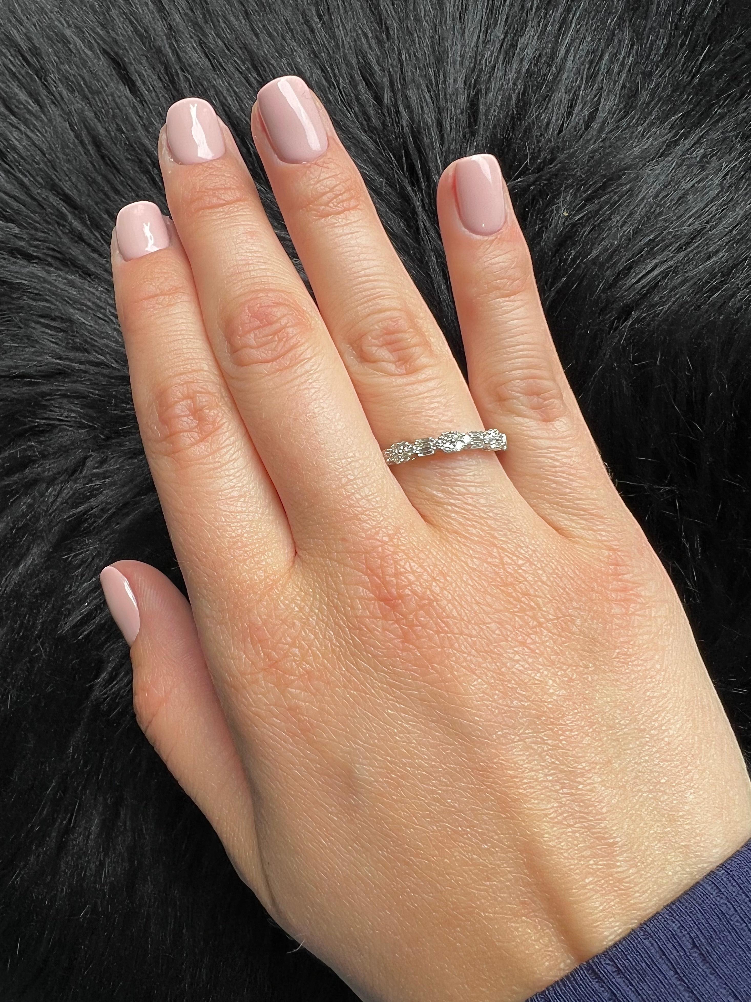 Natural Diamond 0.36 carat 18KT Yellow Gold Cluster Half Eternity Stackable Ring For Sale 6