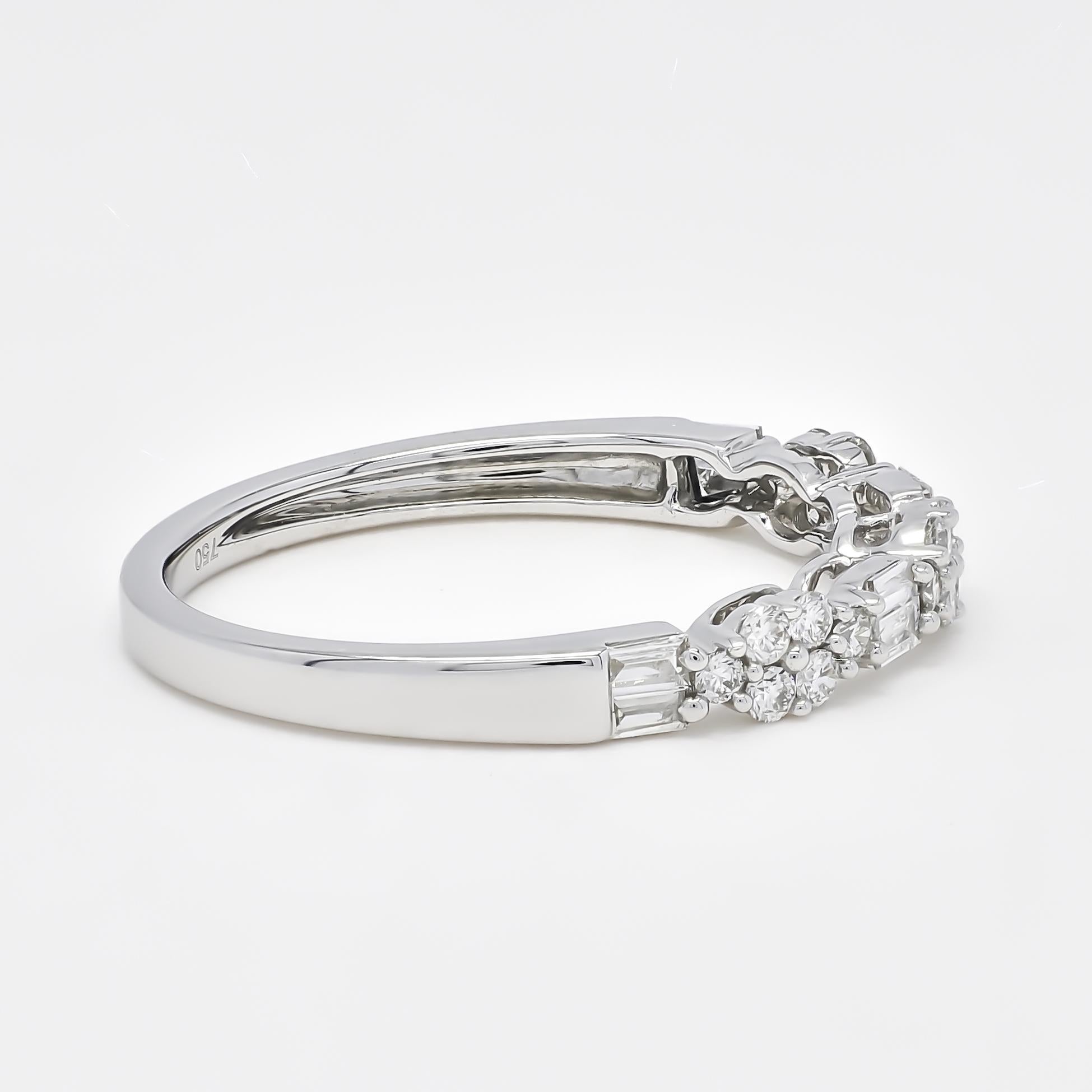 Natural Diamond 0.36 carat 18KT Yellow Gold Cluster Half Eternity Stackable Ring For Sale 2