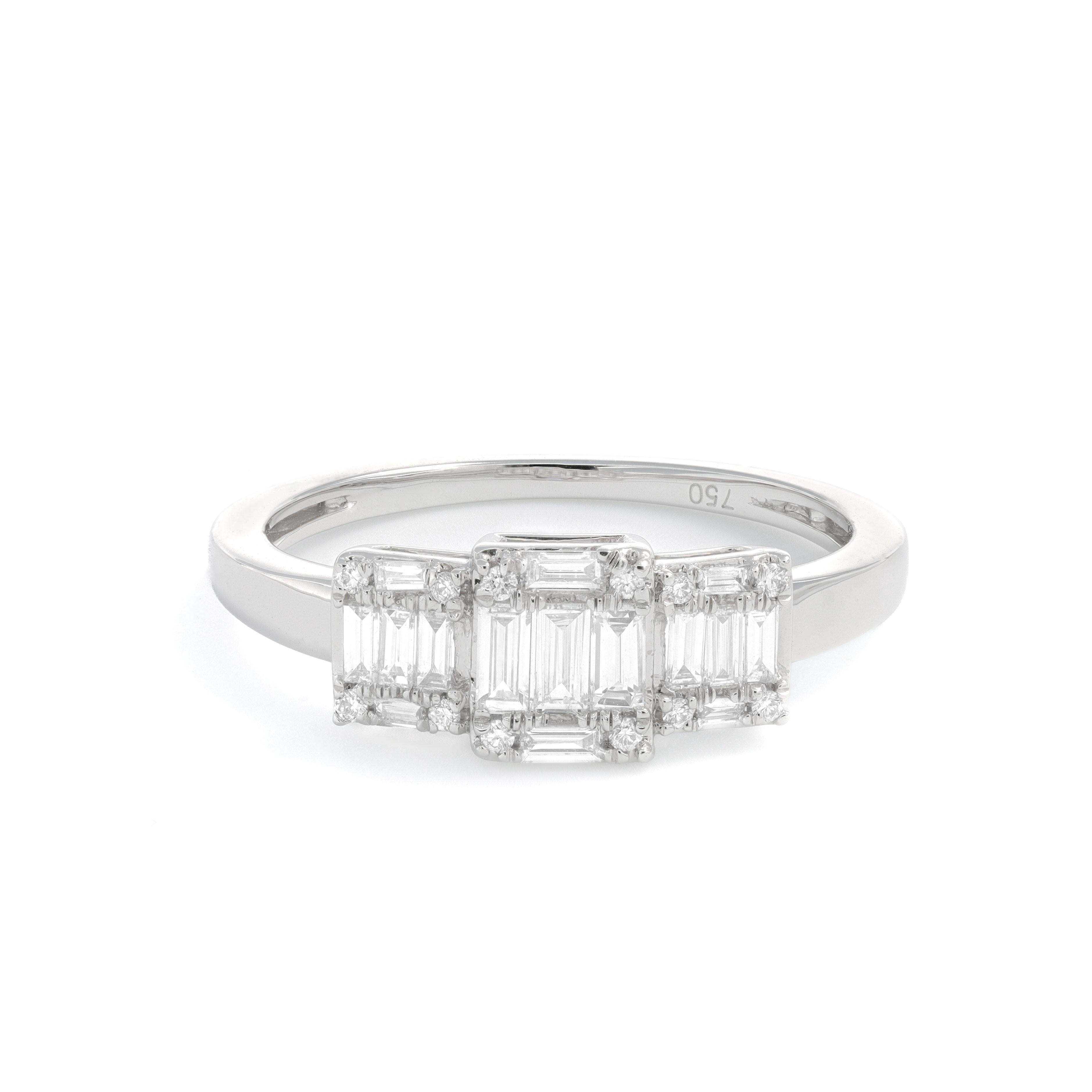 Natürlicher Diamant 0,36 Karat 18KT Weißgold Trio Cluster Jahrestag-Ring mit Diamanten im Angebot 3