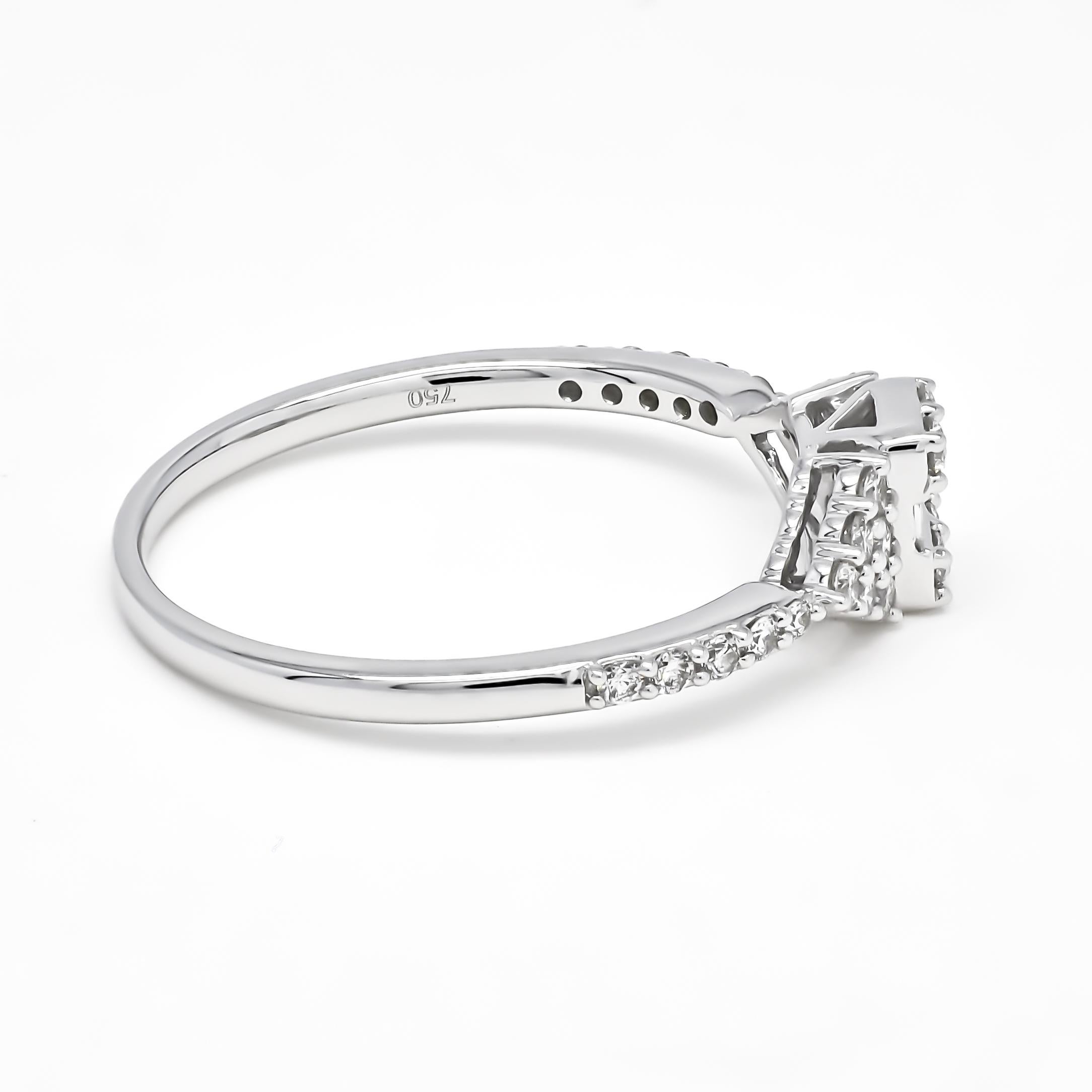 Round Cut Natural Diamond 0.37 carats 18KT White Gold Cluster Engagement Ring For Sale