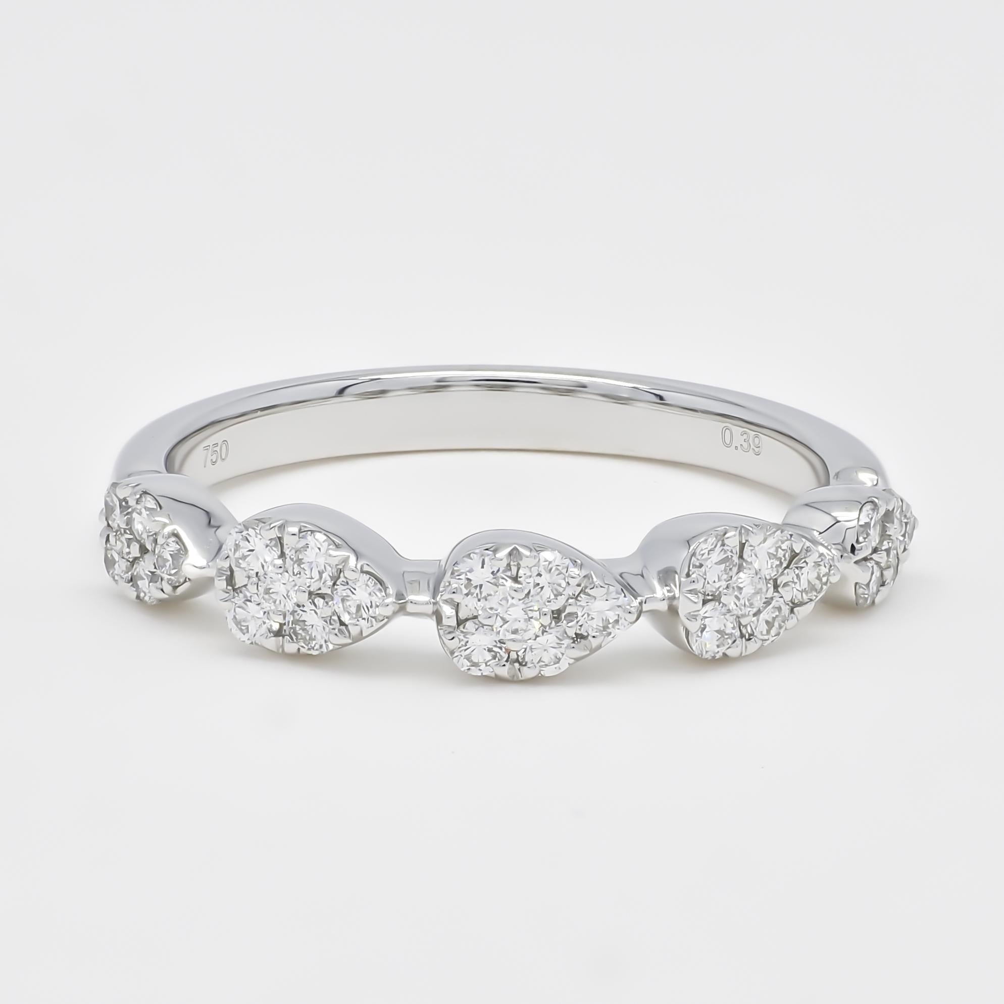 Natural Diamond 0.40 carats 18KT White Gold Wedding Band Ring For Sale 2