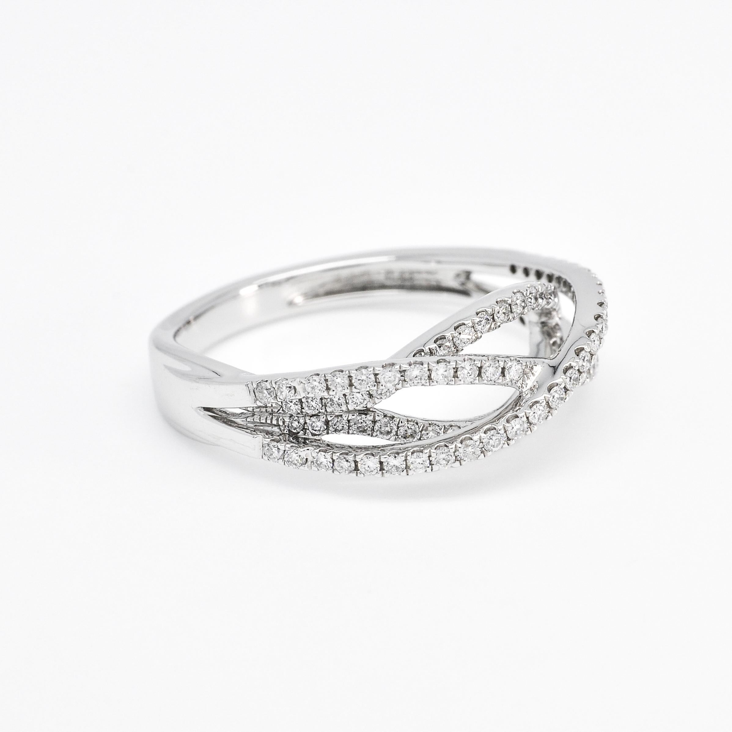 Round Cut Natural Diamond 0.43 carats 18KT White Gold Multi Row Statement Ring For Sale
