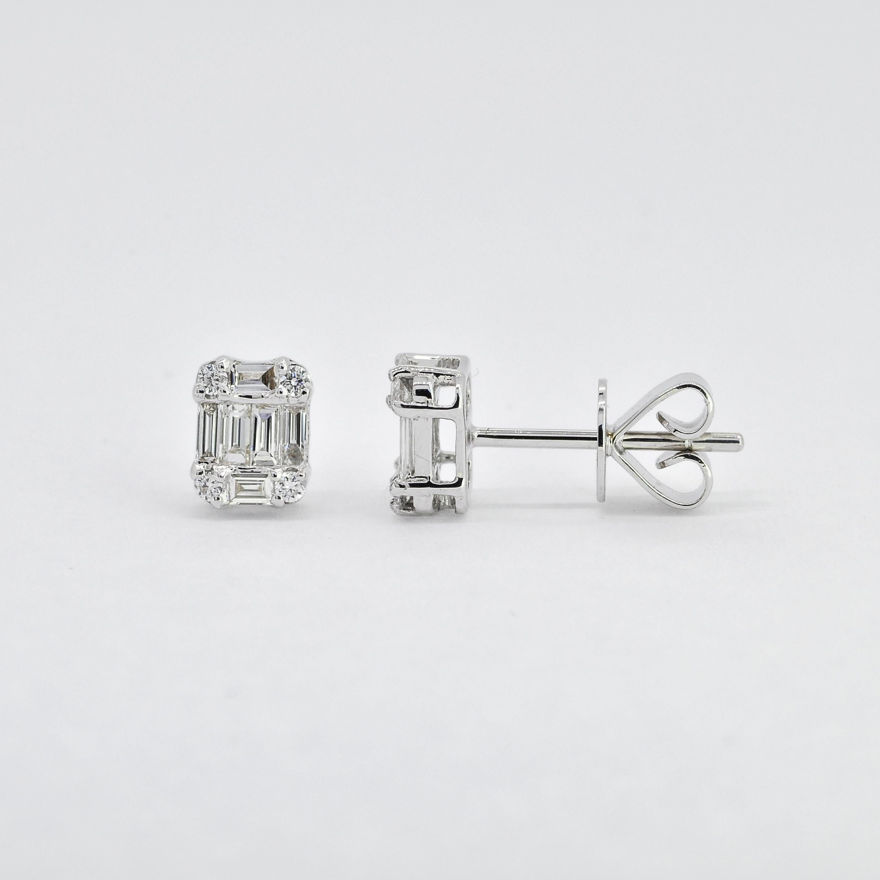 Taille baguette Clous d'oreilles grappes simples en or rose 18 carats et diamants naturels 0,44 carat en vente