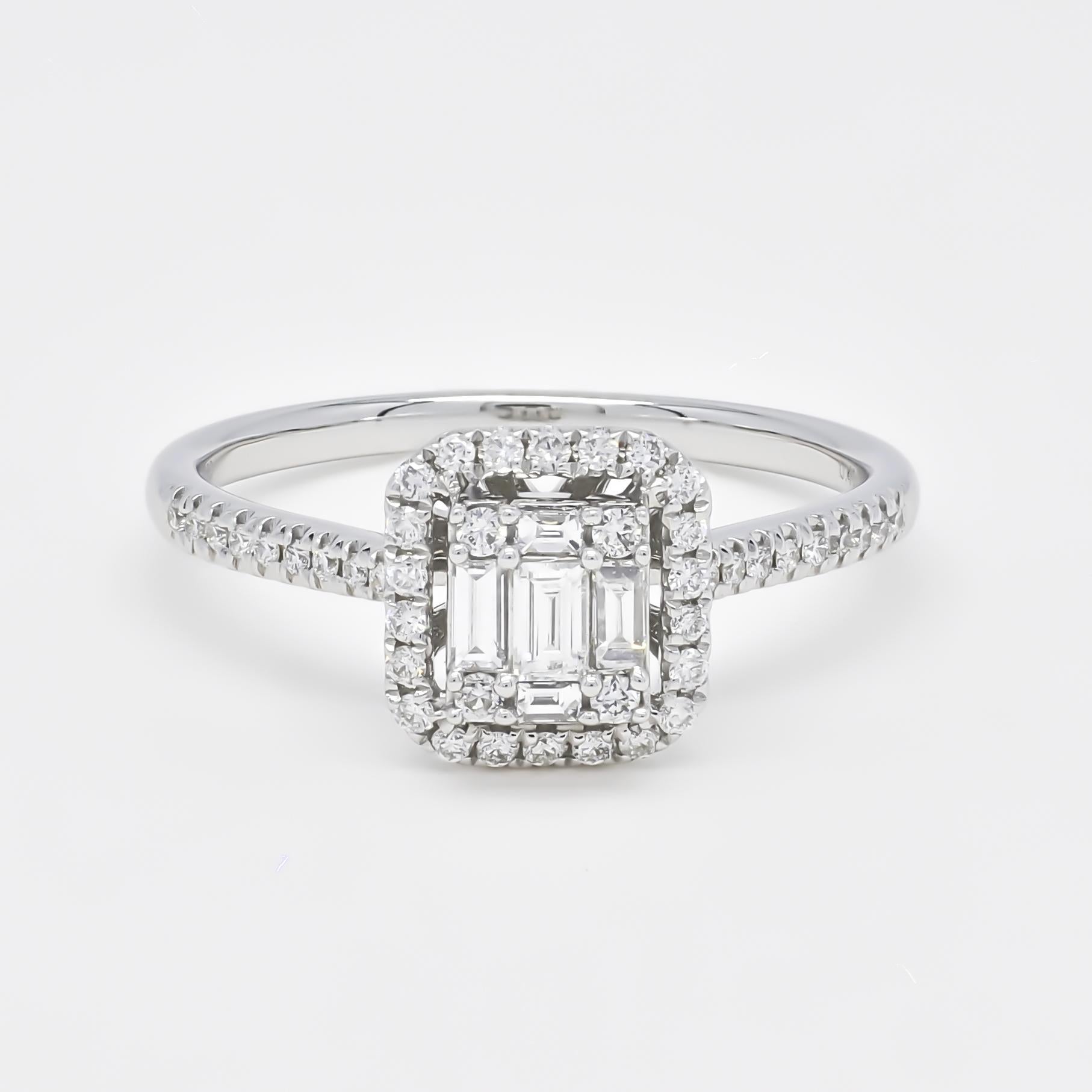 Verlobungsring mit natürlichem Diamant 0,44 Karat 18KT Weißgold-Cluster im Angebot 2