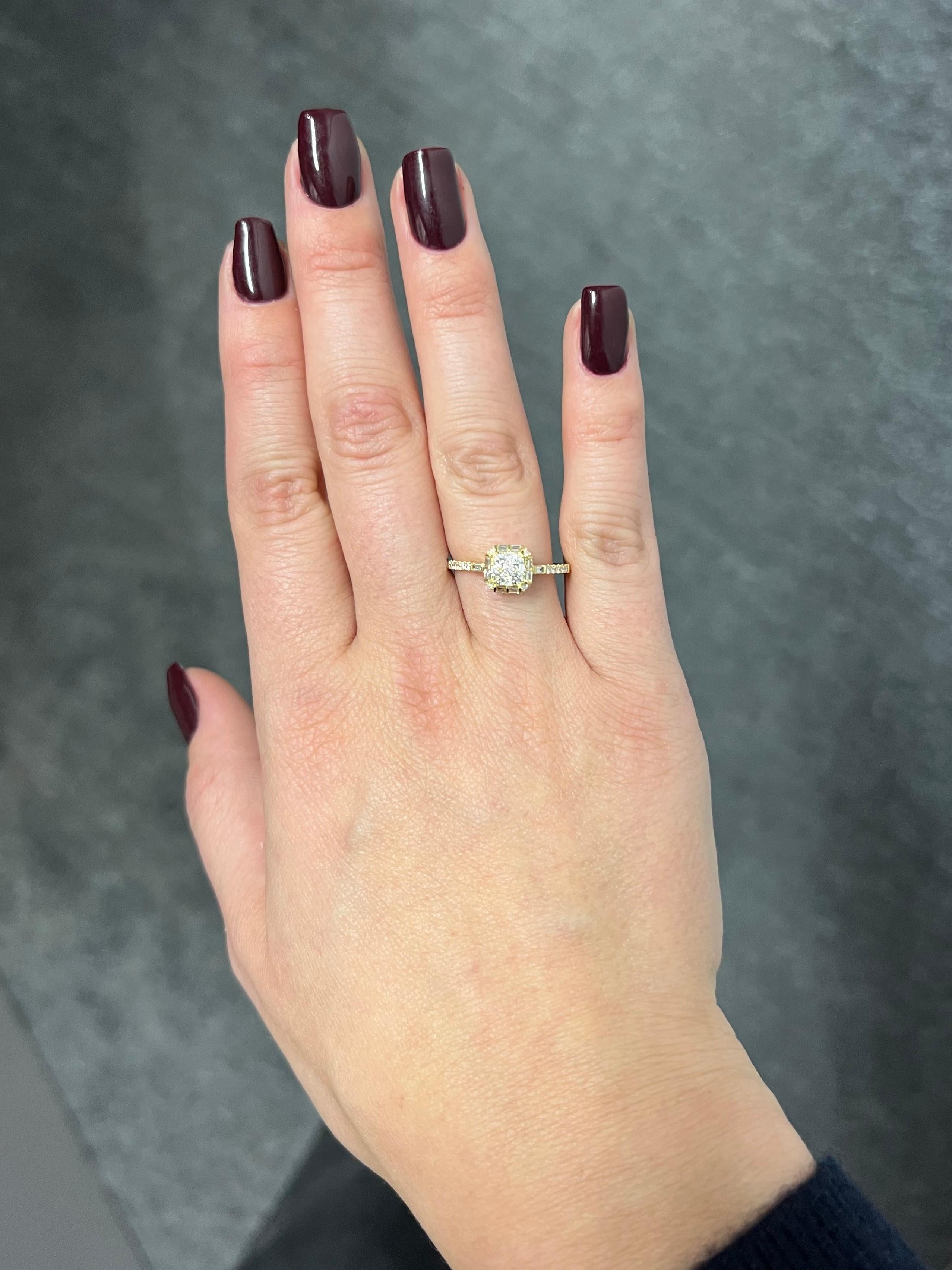 Natural Diamond 0.45 carats 18KT Yellow Gold Art Deco Cocktail Ring For Sale 2