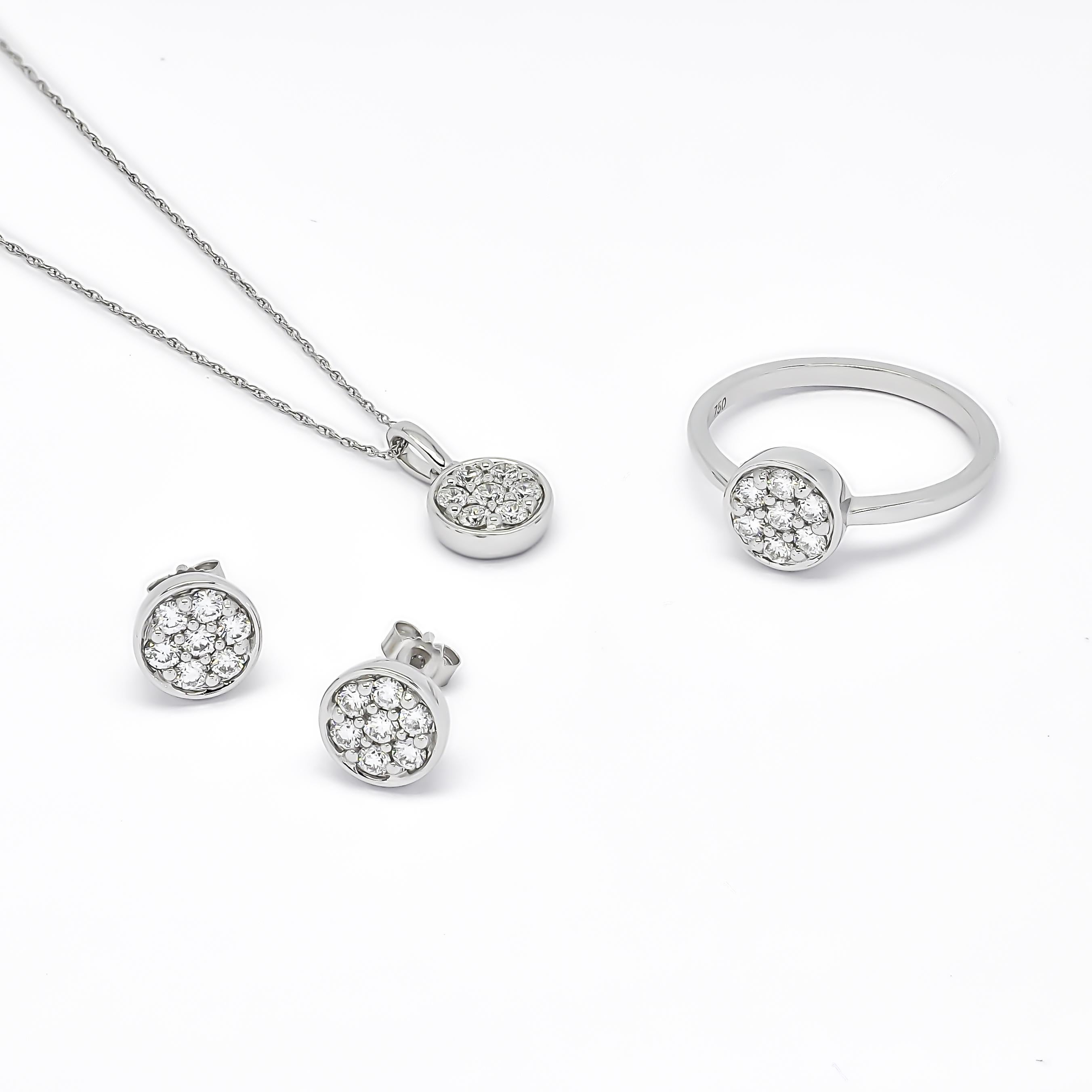 Diamante natural 0,50 quilates  Oro blanco de 18 quilates  Pendientes Racimo Flor en venta 3