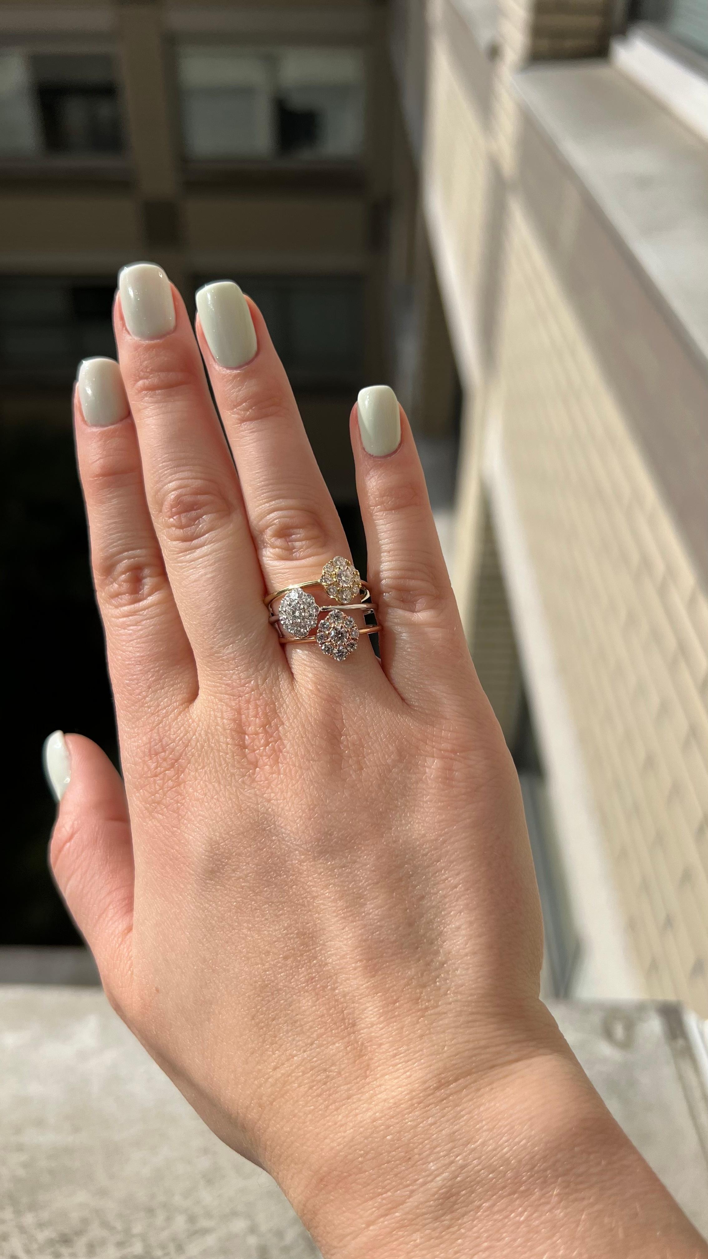 Natural Diamond 0.50 carats 18KT Rose Gold Cluster Vintage Engagement Ring For Sale 3