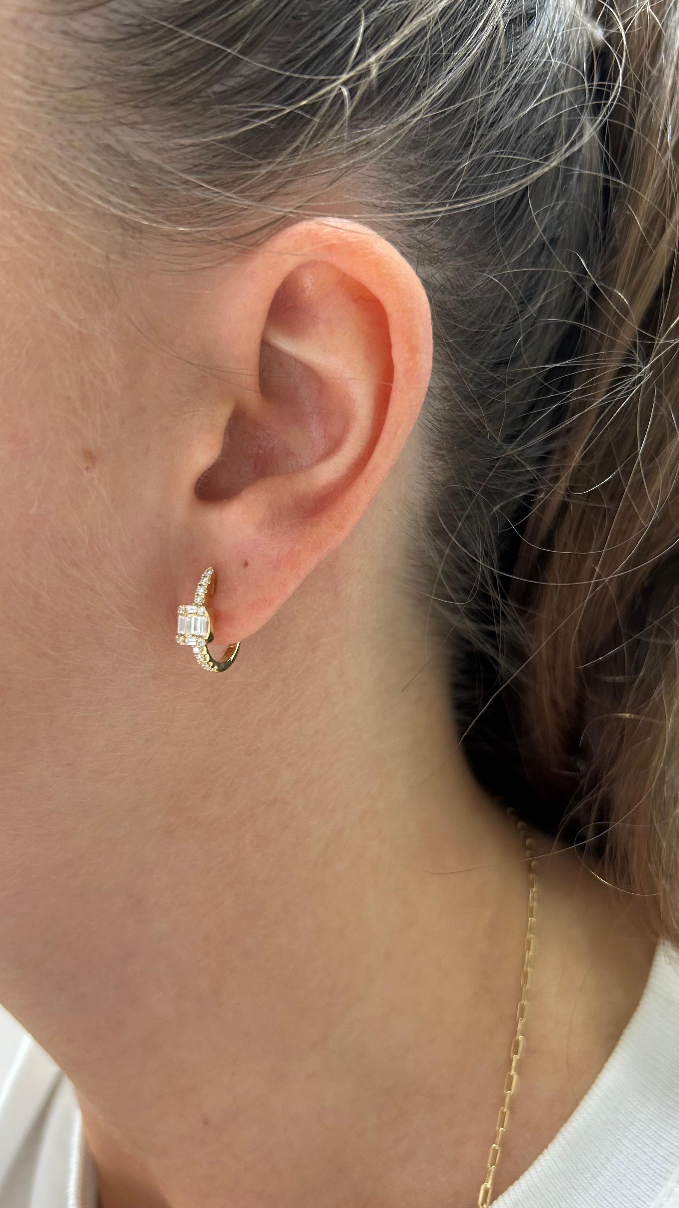 Créoles en or jaune 18 carats avec diamants naturels de 0,50 carat Neuf - En vente à Antwerpen, BE