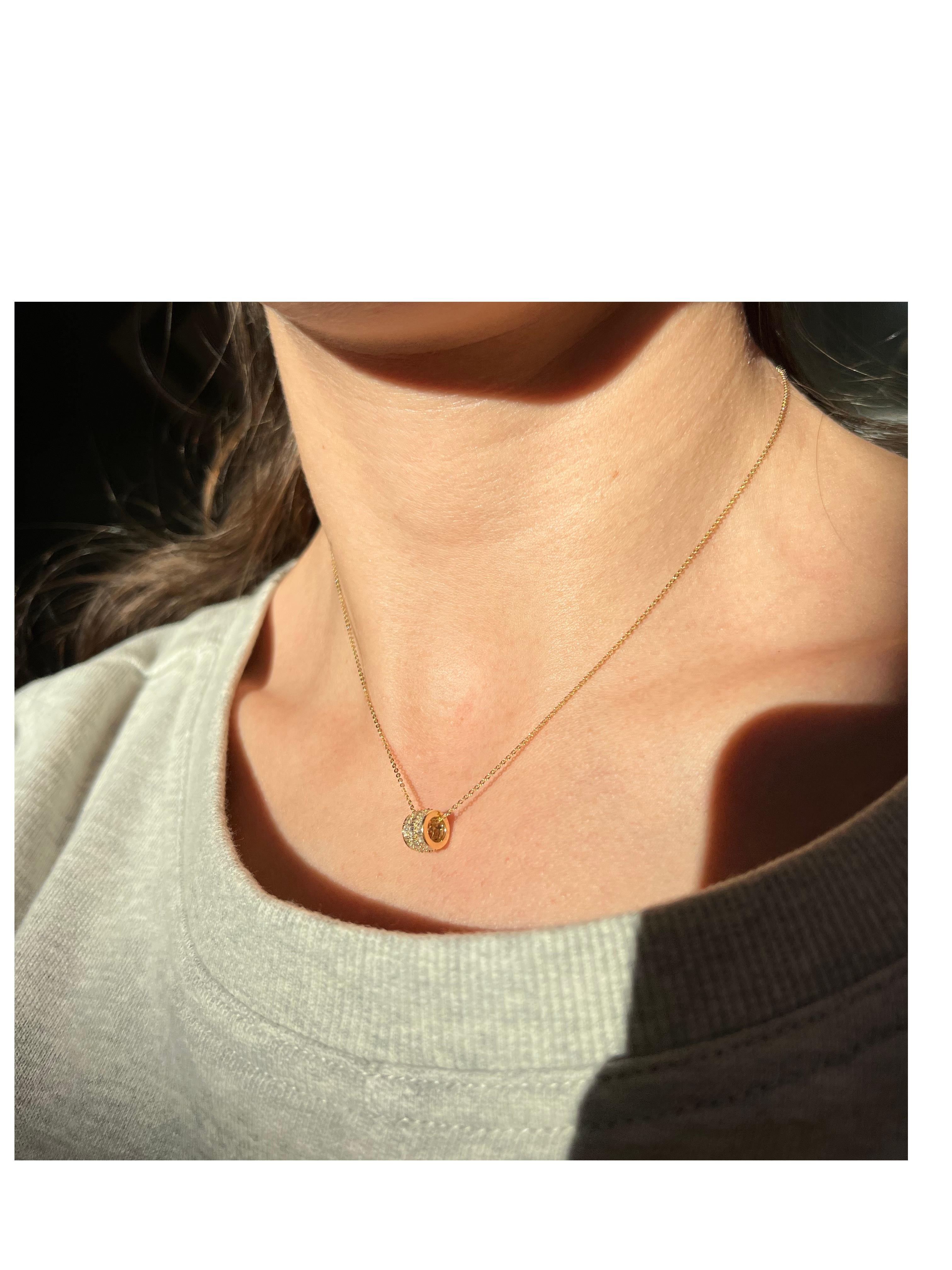 Natural Diamond 0.51 carats 18 Karat White Gold Chain Pendant Necklace For Sale 1
