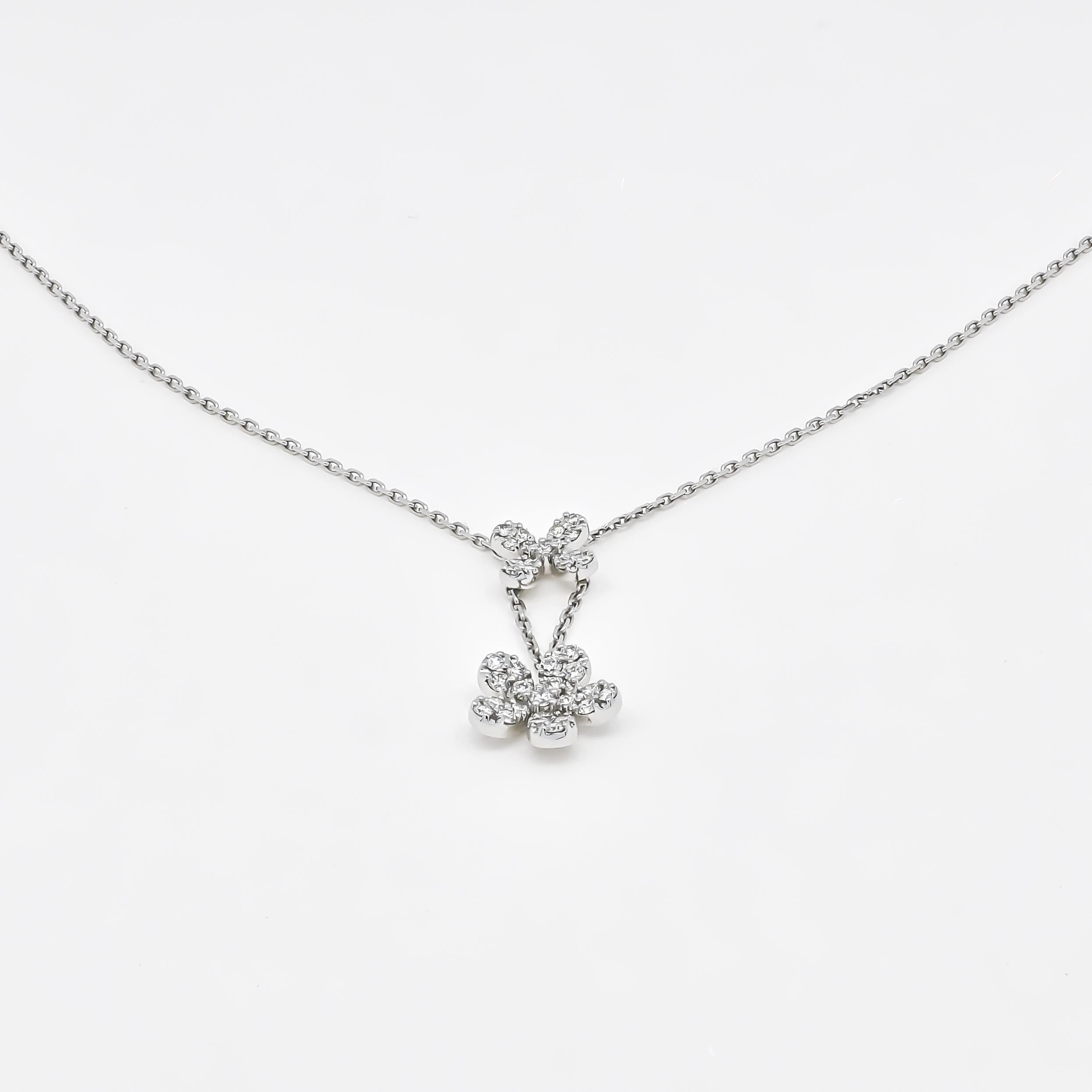 Taille brillant Chaîne collier fleur en or blanc 18 carats avec diamants naturels 0,52 carat en vente