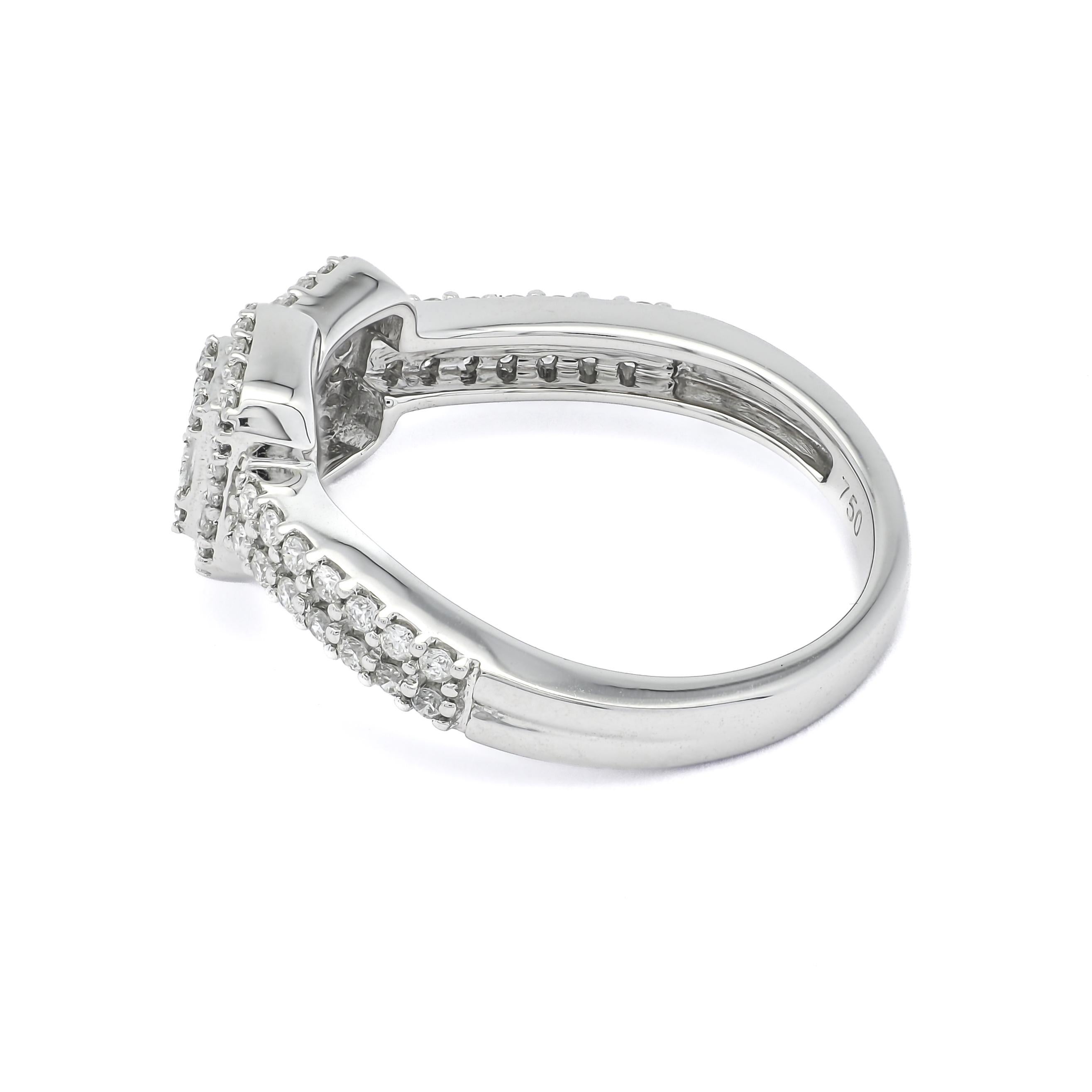 Anillo de compromiso en oro blanco de 18 quilates con diamante natural de 0,52 quilates Corte baguette en venta