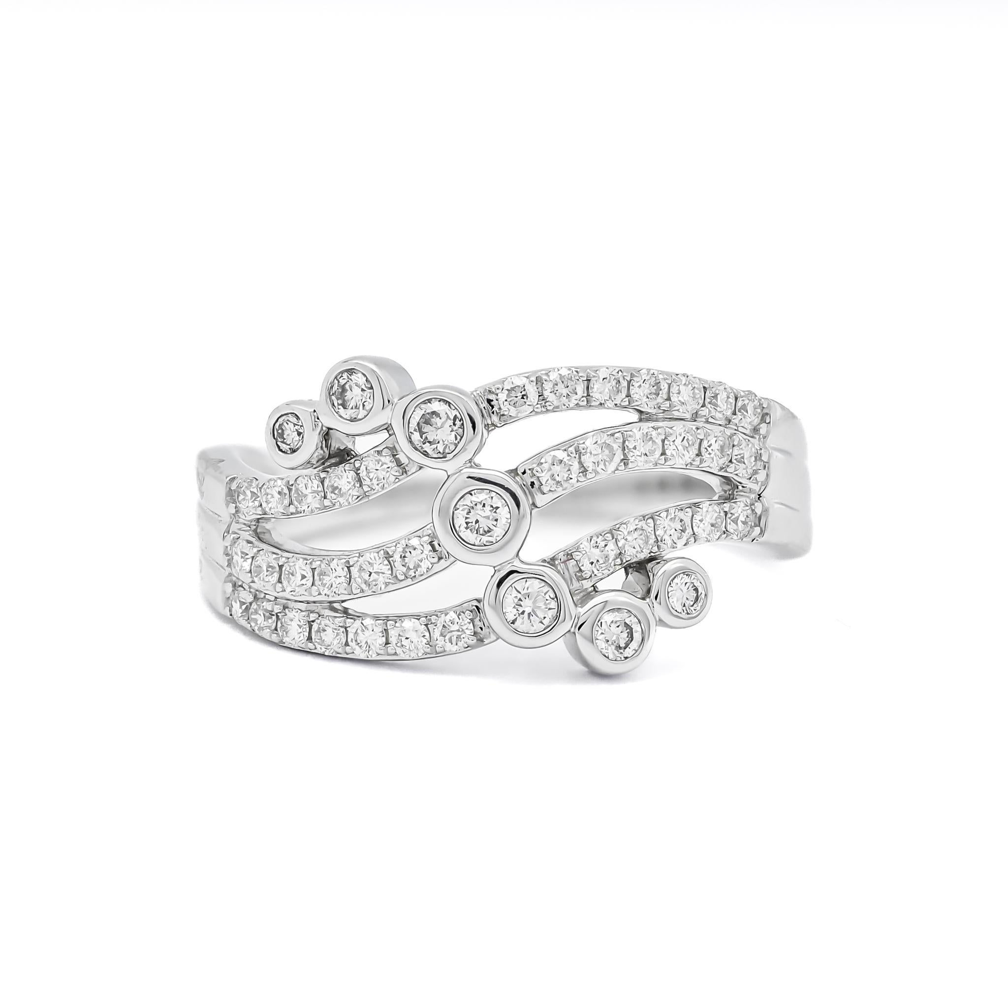 Modern Natural Diamond 0.55 carats 18 Karat White Gold Designer Statement Ring  For Sale