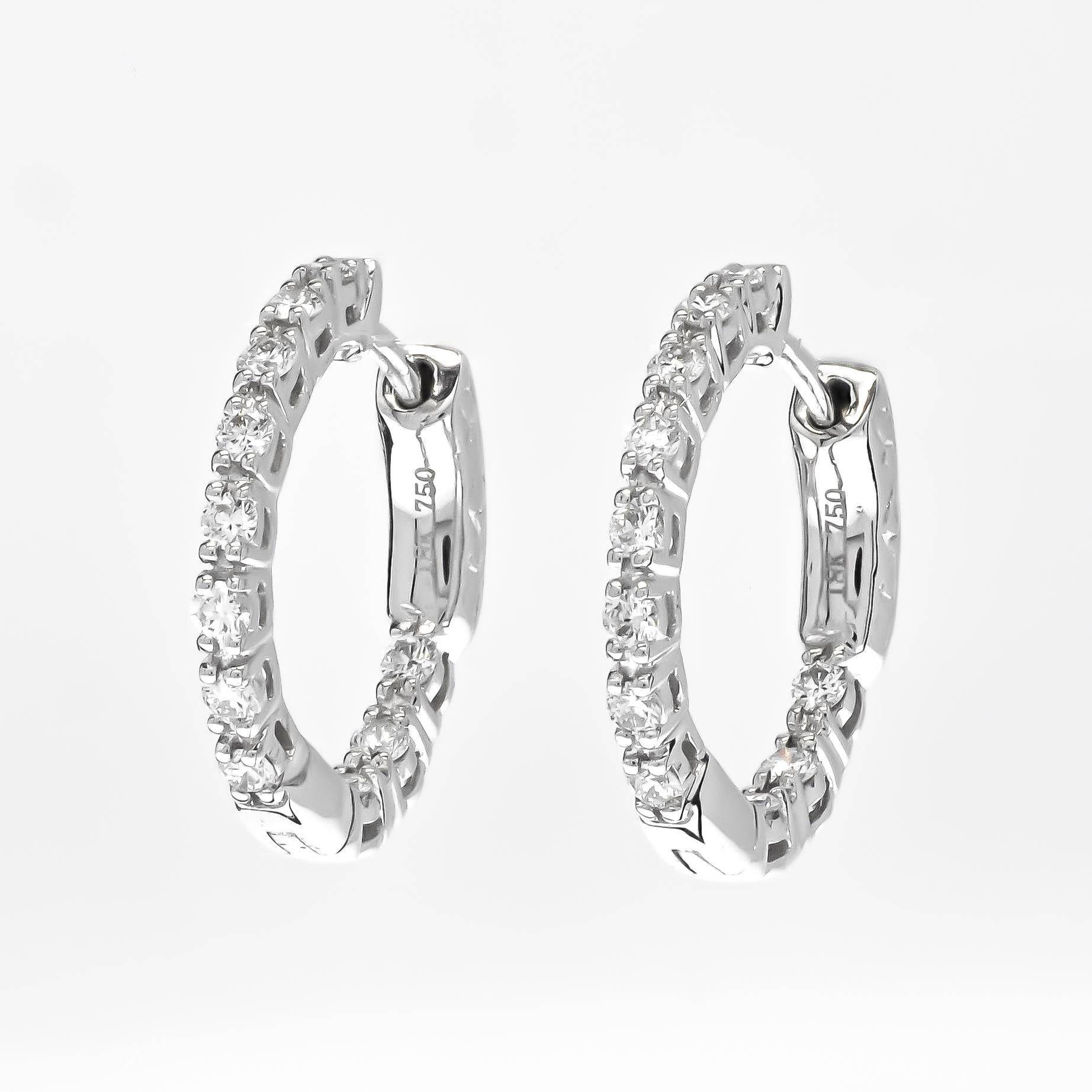 Moderno Orecchini a cerchio piccoli in oro bianco 18KT con diamante naturale da 0,55 carati 
