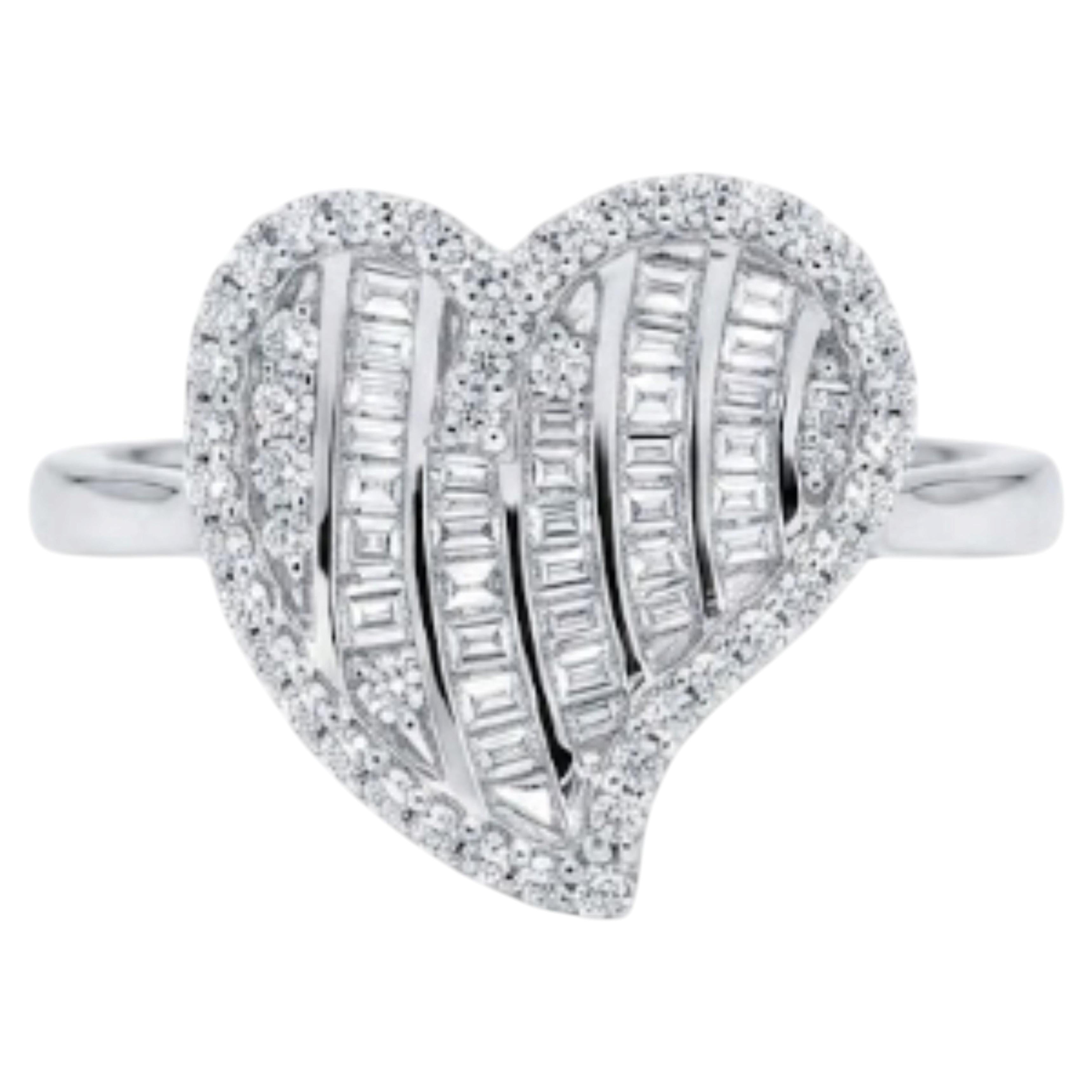 0.60ct Asscher Cut Natural Diamond Ring in 18K Gold For Sale