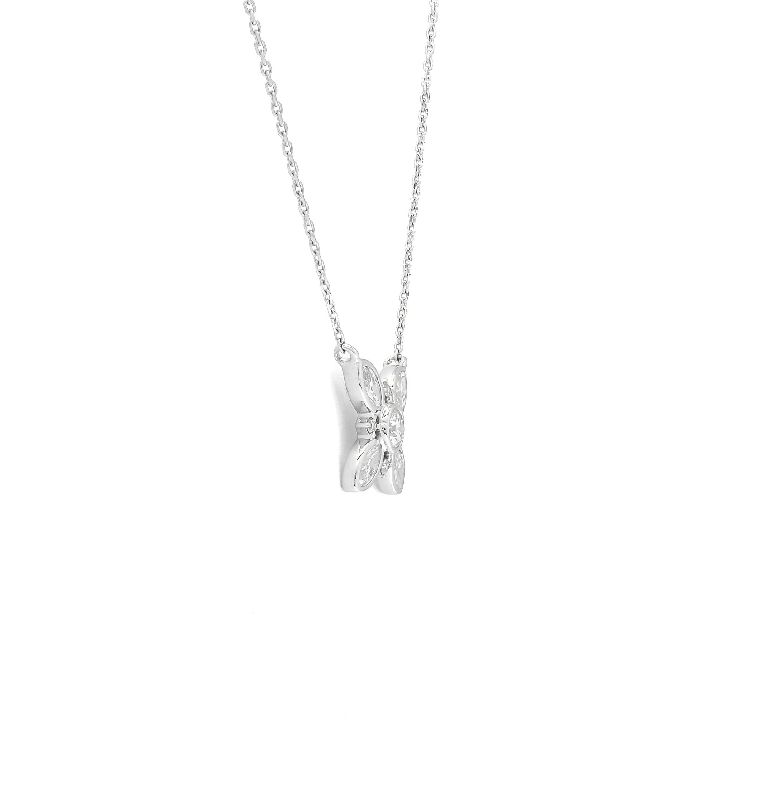 Art Nouveau Natural Diamond 0.65 carats 18KT White Gold Flower Pendant Chain Necklace For Sale