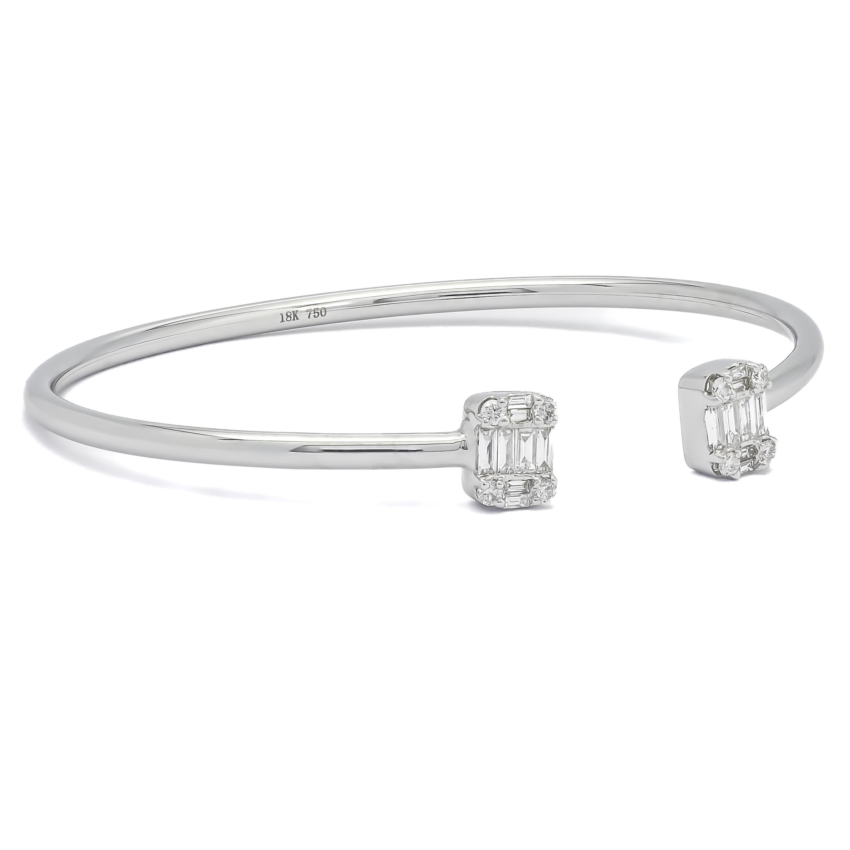 Baguette Cut Natural Diamond 0.70 carats 18Karats White Gold Cluster Bangle Bracelet For Sale