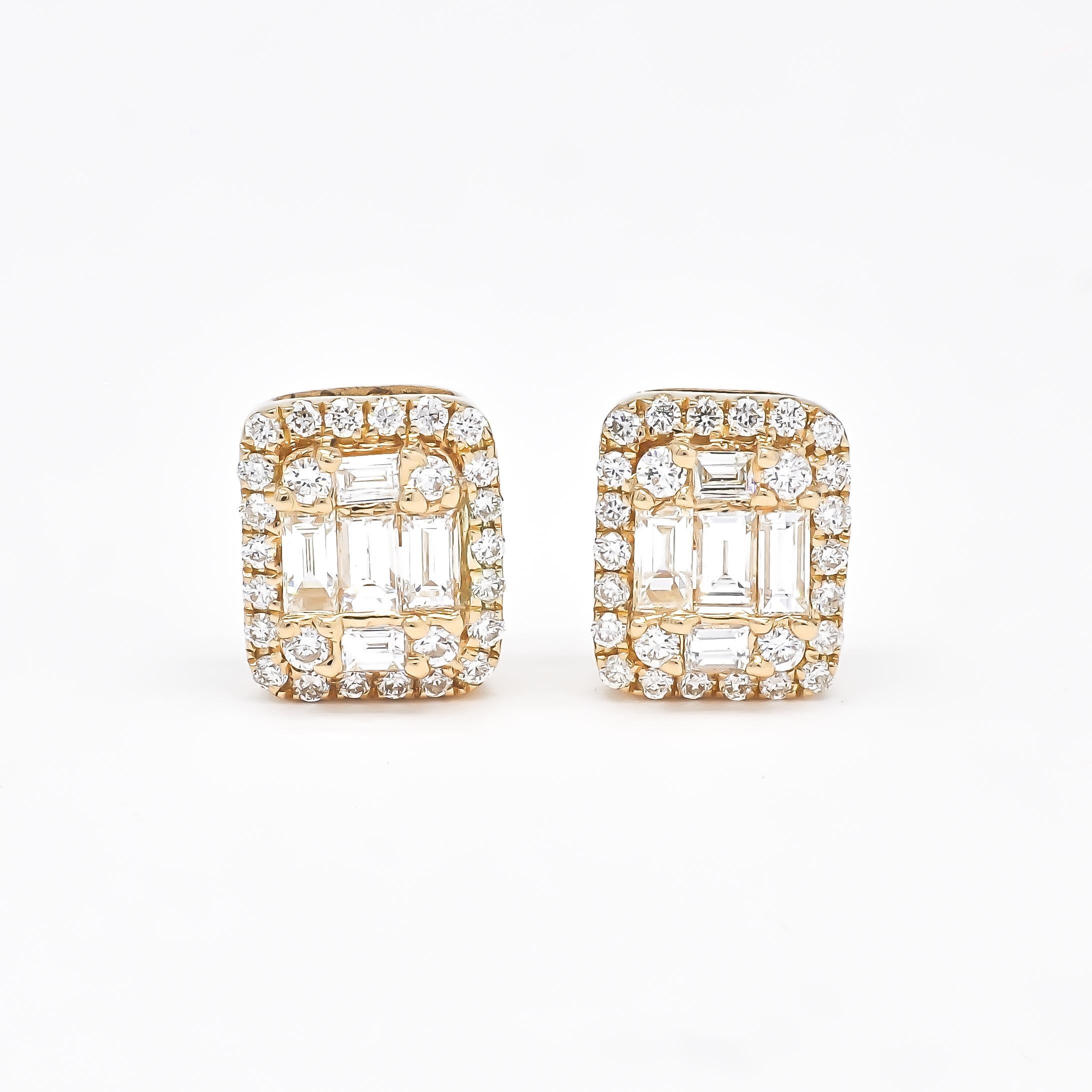 Natural Diamond 0.70 carats 18KT Rose Cluster Simple Stud Earrings For Sale 1