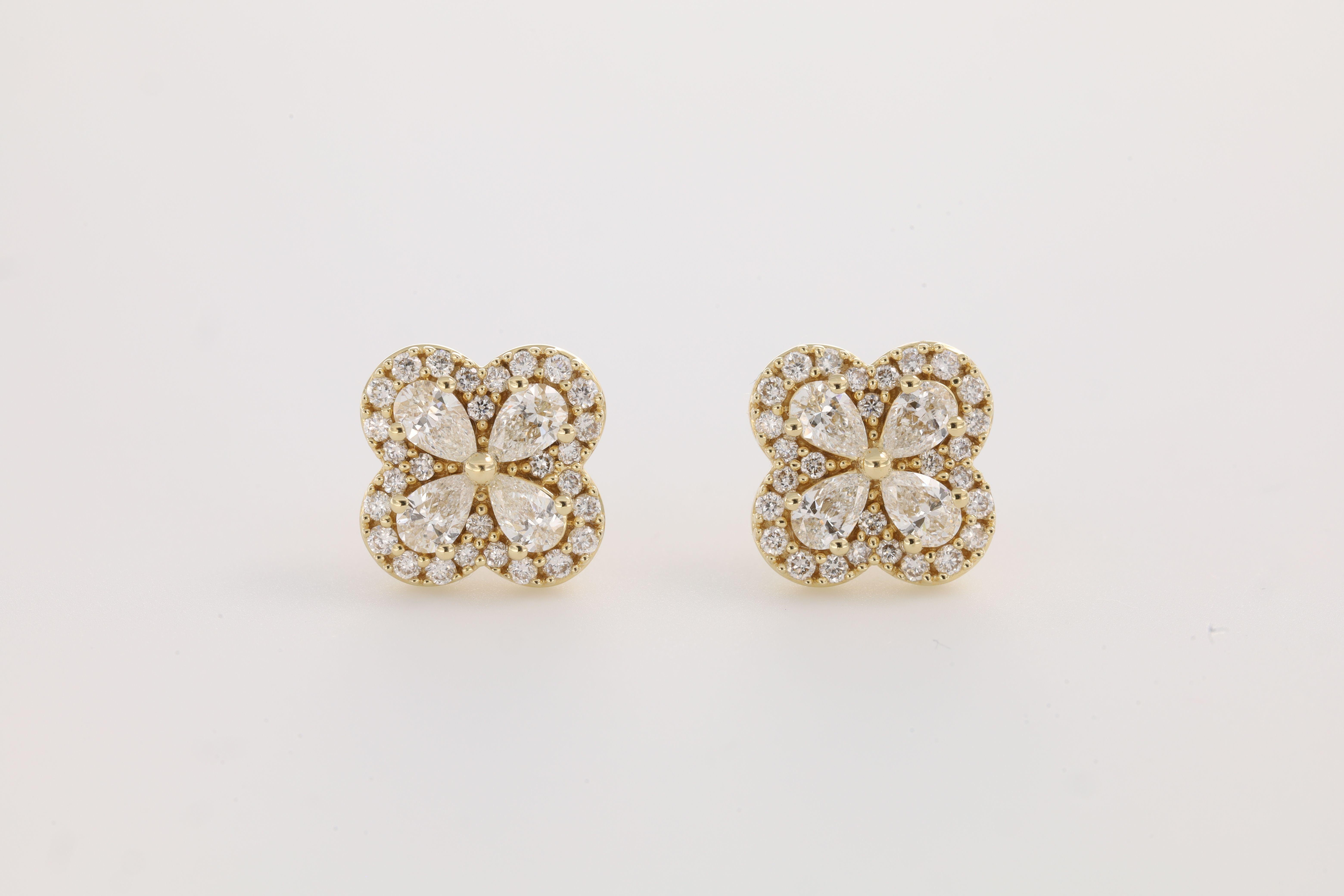 Natural Diamond 0.73 carats 18KT Yellow Gold Marquise Diamonds Stud Earrings For Sale 5