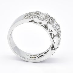 Natural Diamond 0.83 carat 18KT White Gold Cluster Eternity Anniversary Band