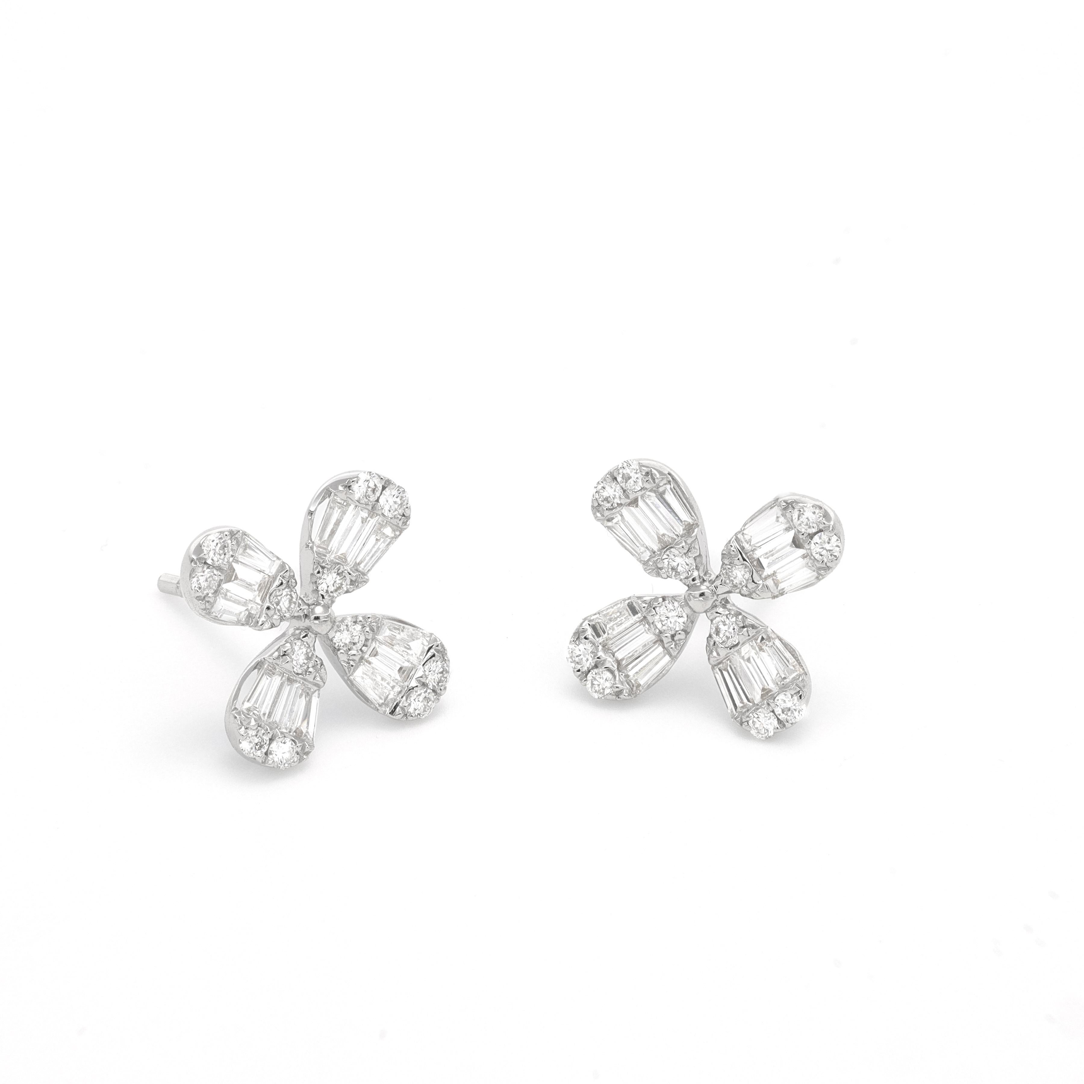 Pendientes Flor Diamante Natural 0,83 quilates Oro Blanco 18 quilates en venta 1