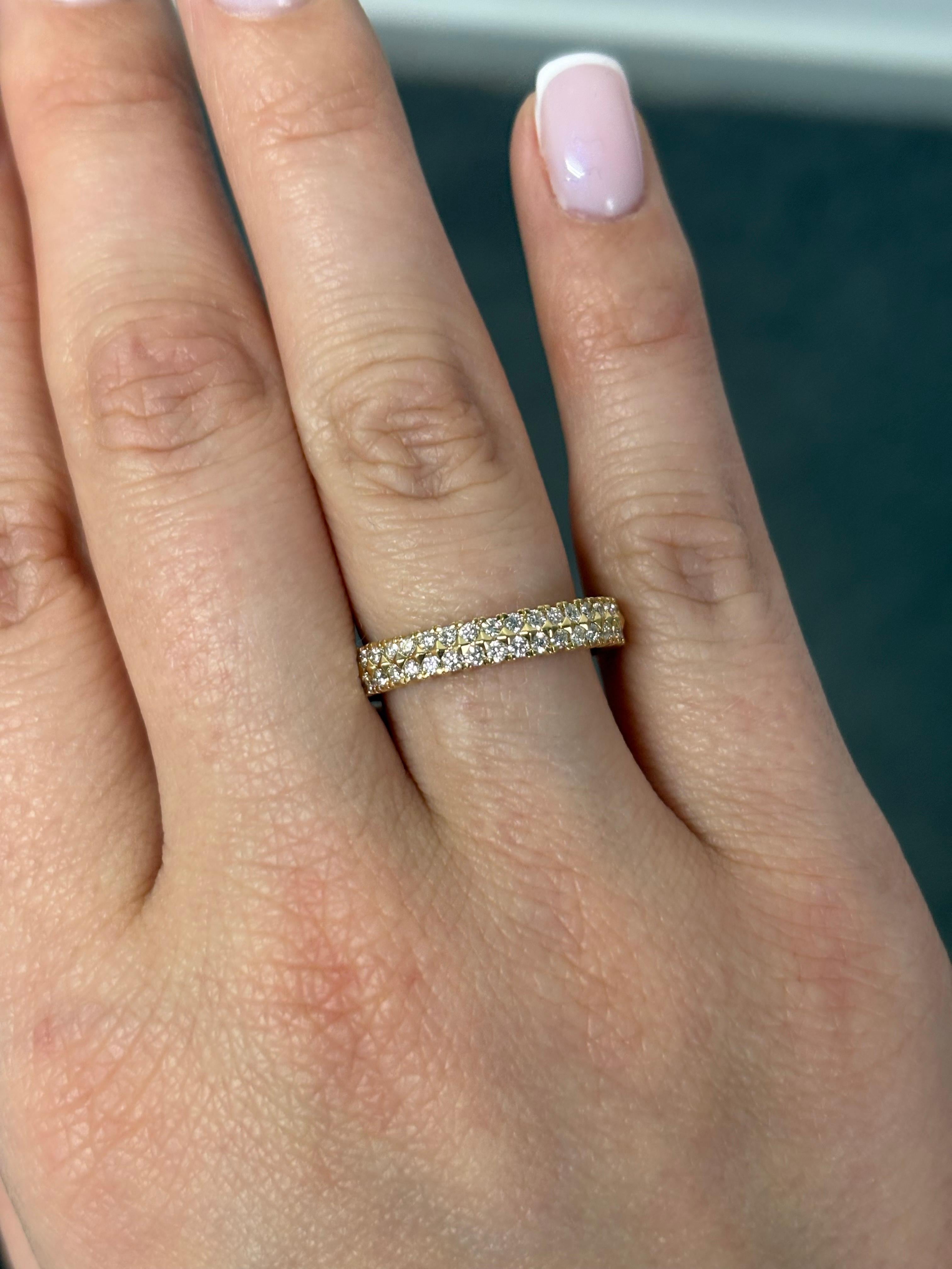 Natural Diamond 1.00 carats 18KT White Gold Two Row Beads Wedding Band Ring Unisexe en vente