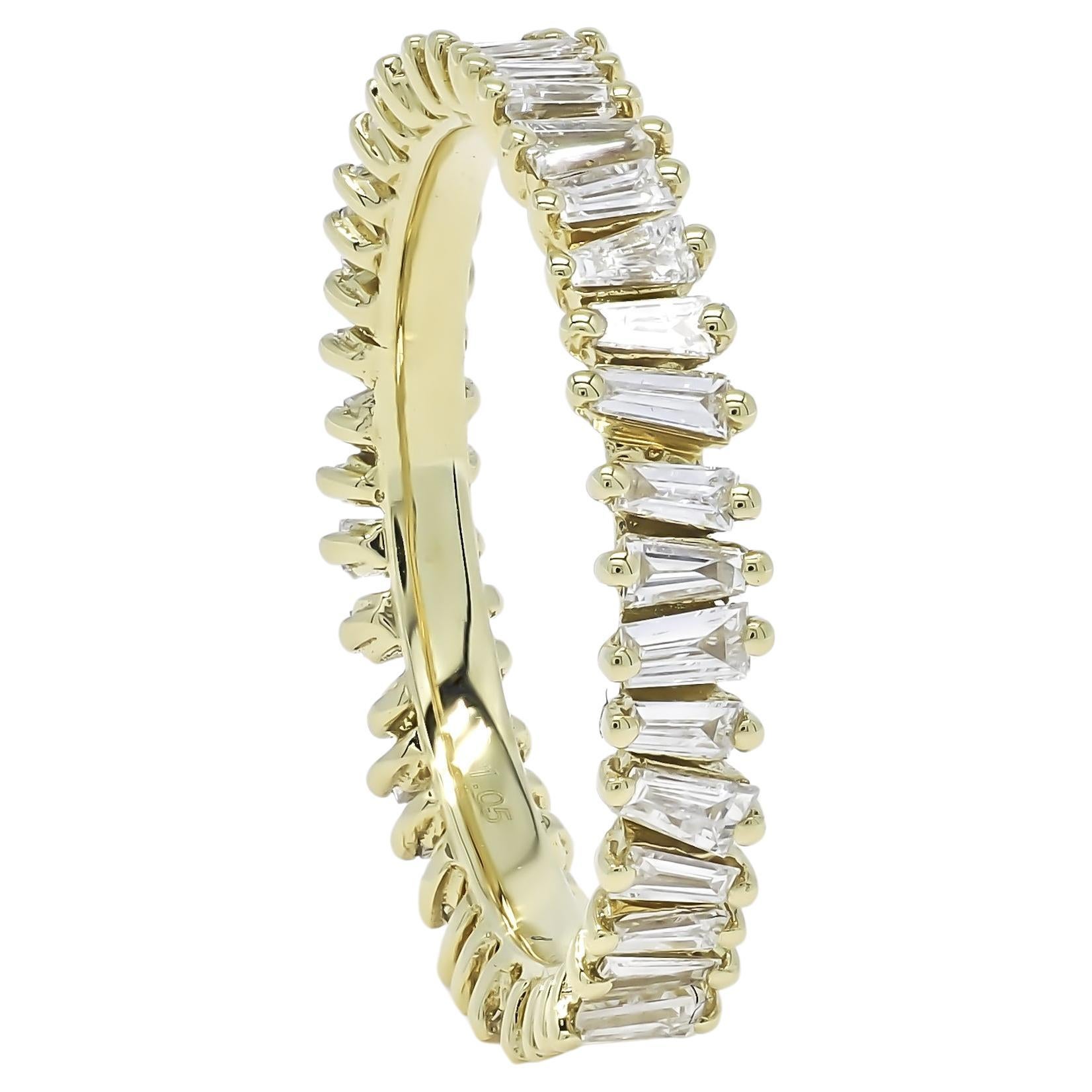 Anillo de oro amarillo de 18 quilates con diamante natural de 1,00 quilates en forma de baguette