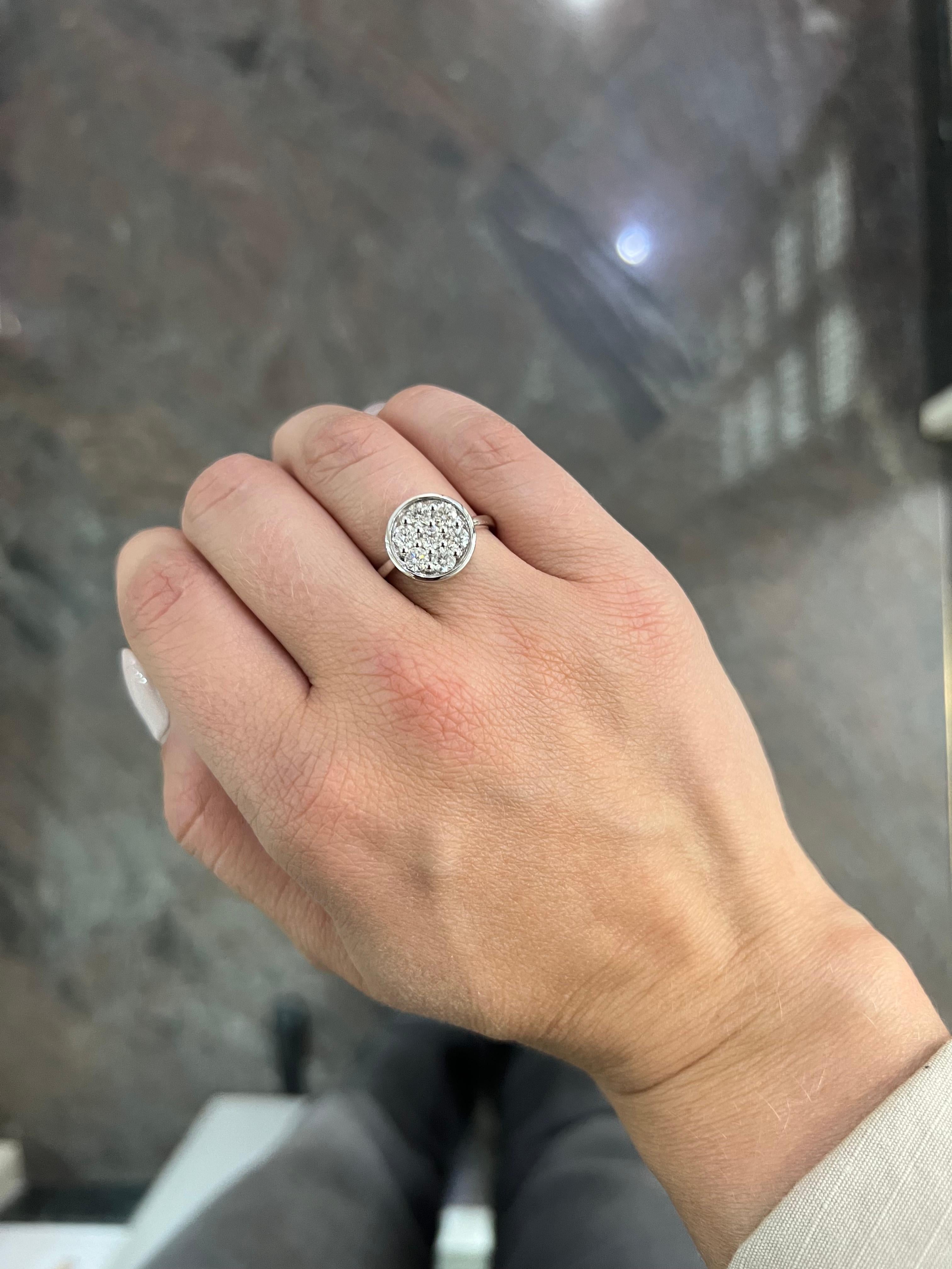 Natural Diamond 1.02CT, 18Karat White Gold Diamond Engagement Ring For Sale 1