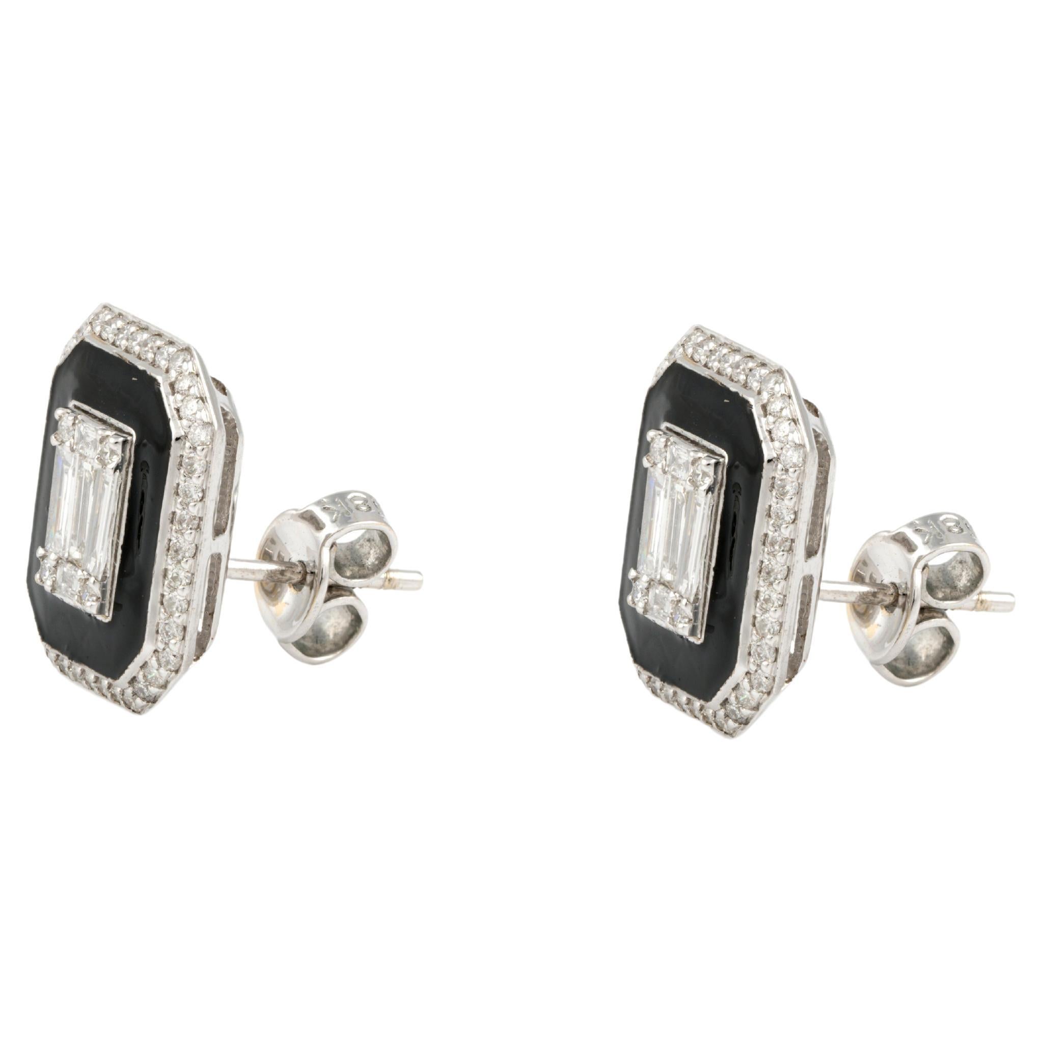 Natural Diamond 1.02cts in 18k Gold 6.036gms Earring For Sale