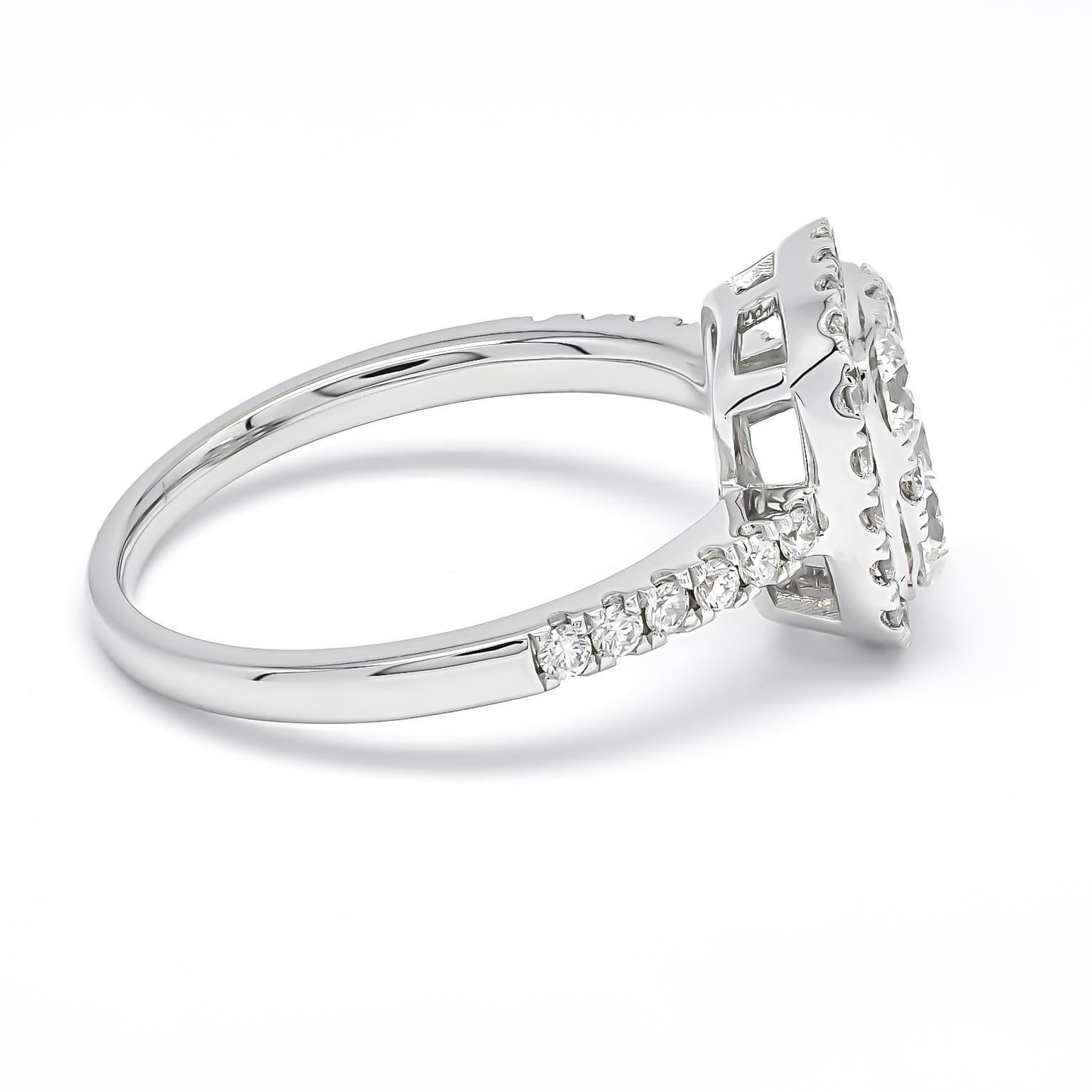 Verlobungsring mit natürlichem Diamant 1,10 Karat 18KT Weißgold-Cluster (Rundschliff) im Angebot
