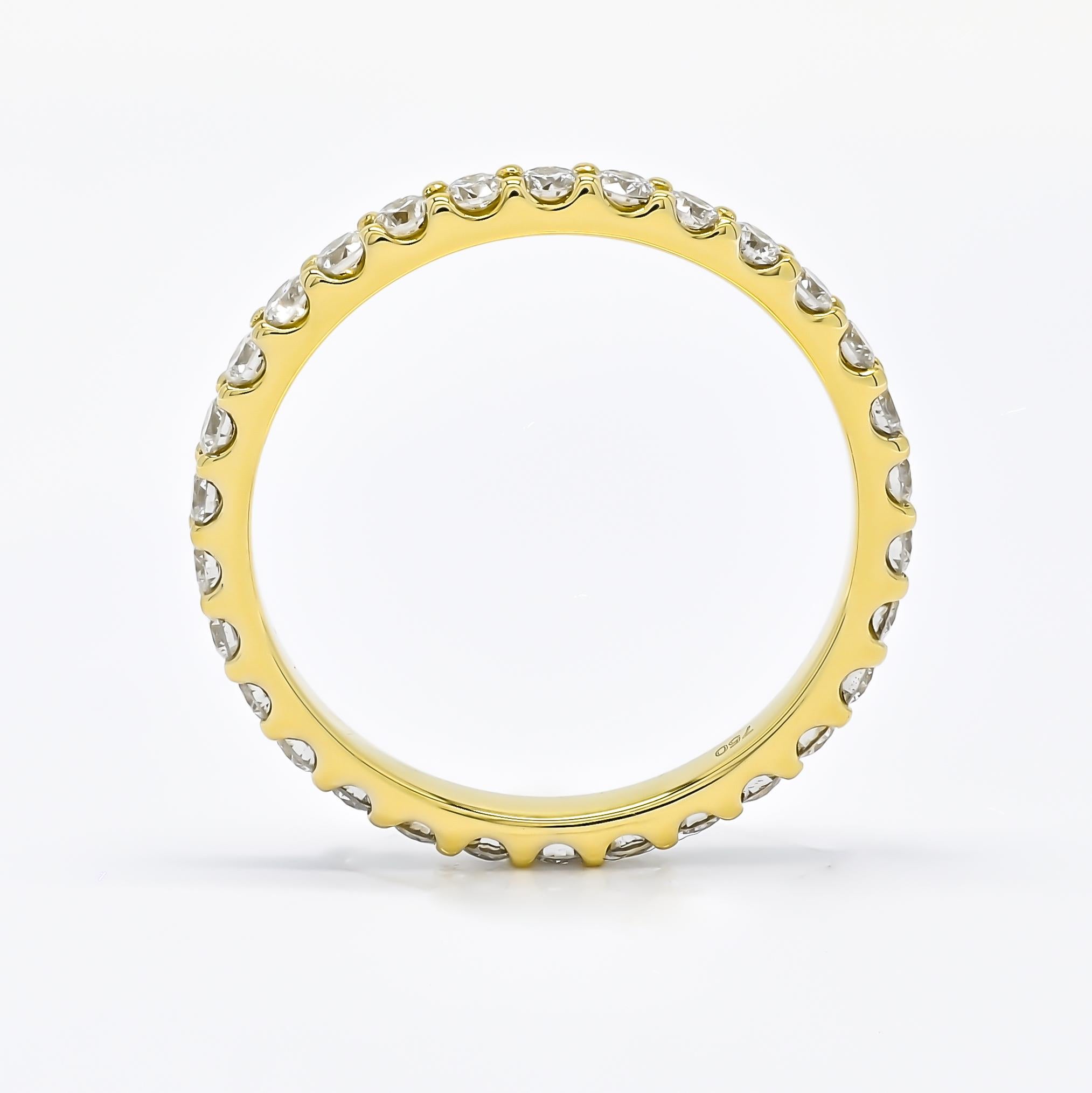 Natural Diamond 1.10 Carats 18KT Yellow Gold Full Eternity Wedding Band Ring For Sale 2