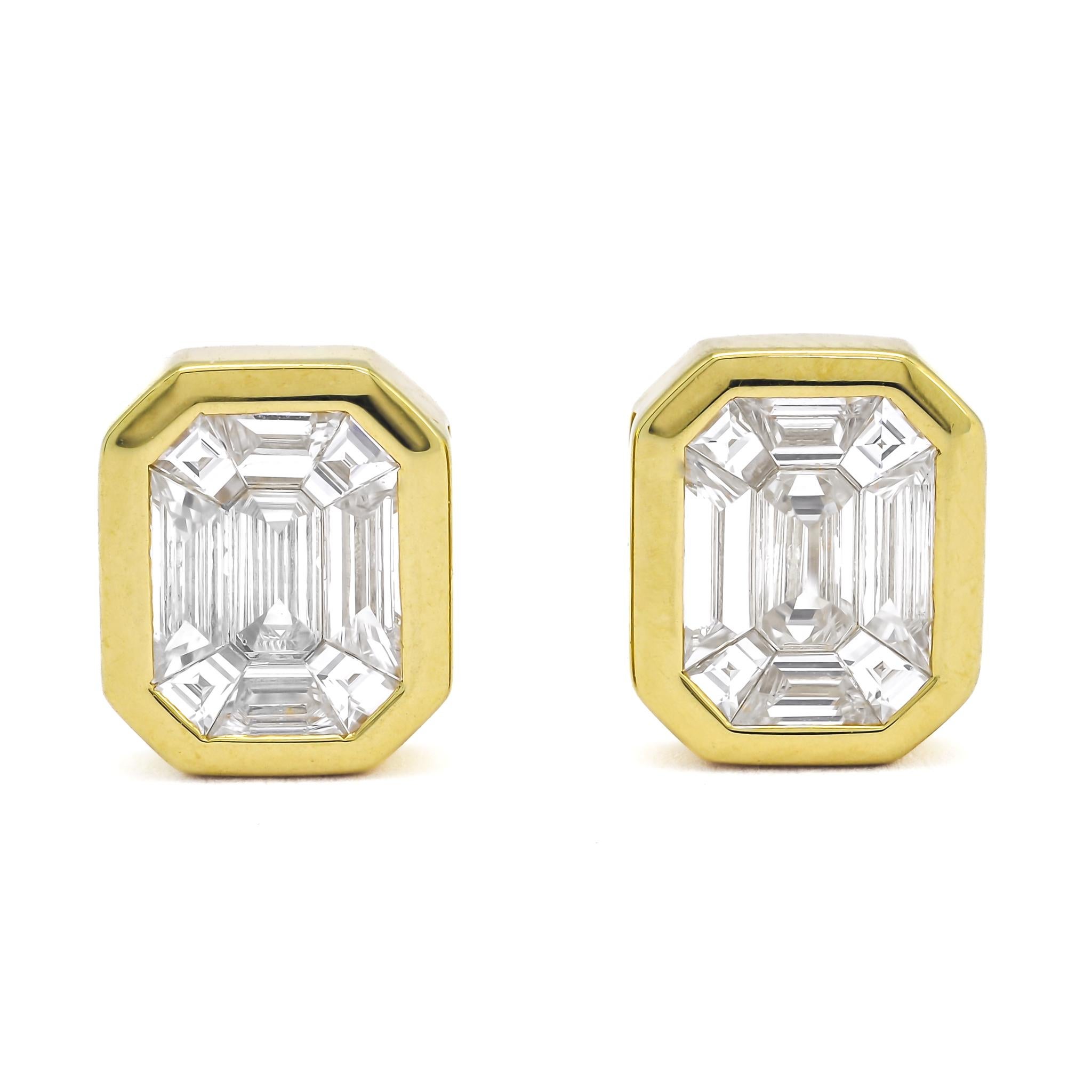 Art Nouveau Natural Diamond 1.10 ct Bezel Set Illusion 18 Karat Yellow Gold Stud Earrings For Sale