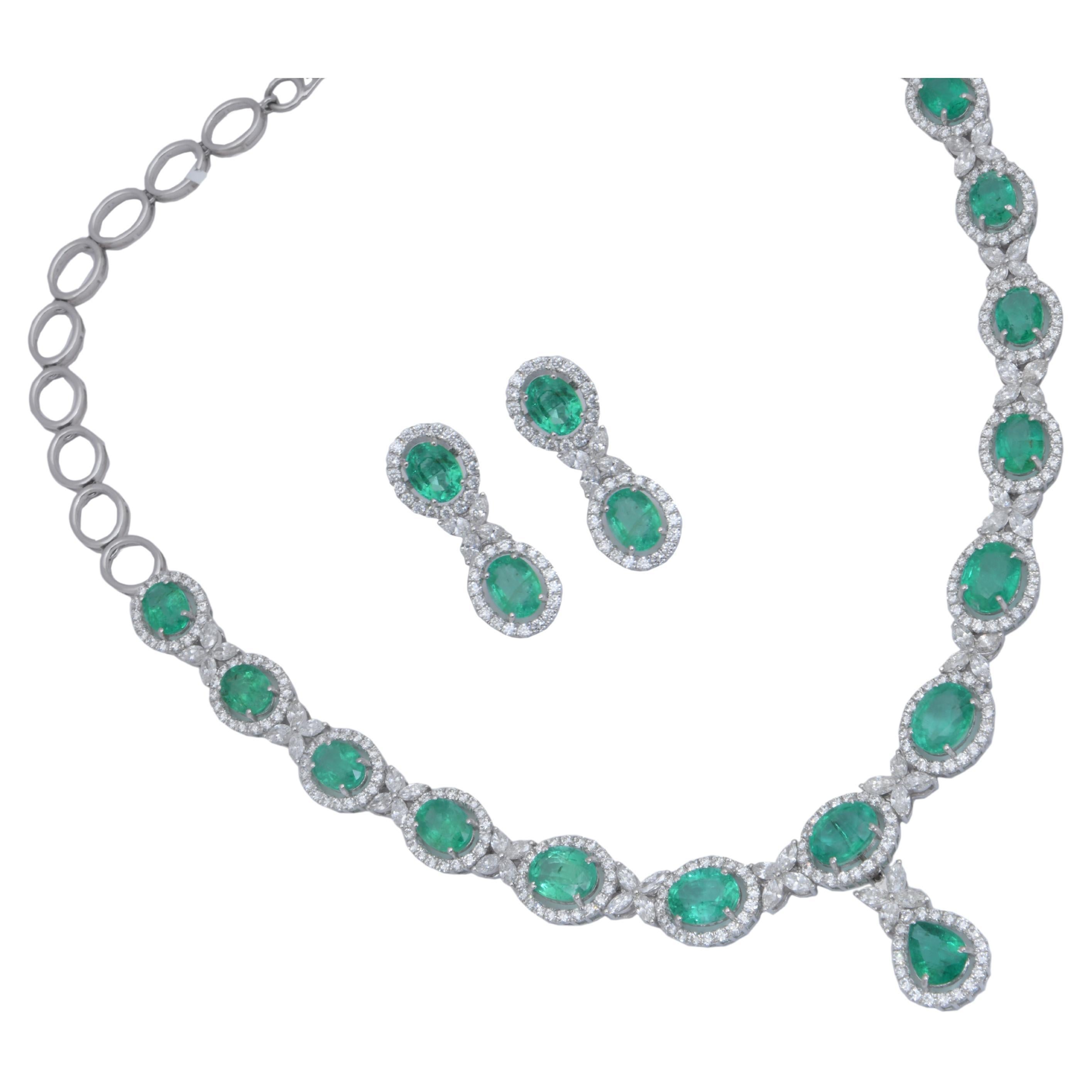 Natural Diamond 11.29 Carats and Zambian Emeralds 28.17 Carats Necklace in 14k 
