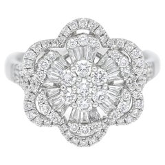 Anillo en forma de flor de oro blanco de 18 quilates con diamante natural de 1,18 quilates