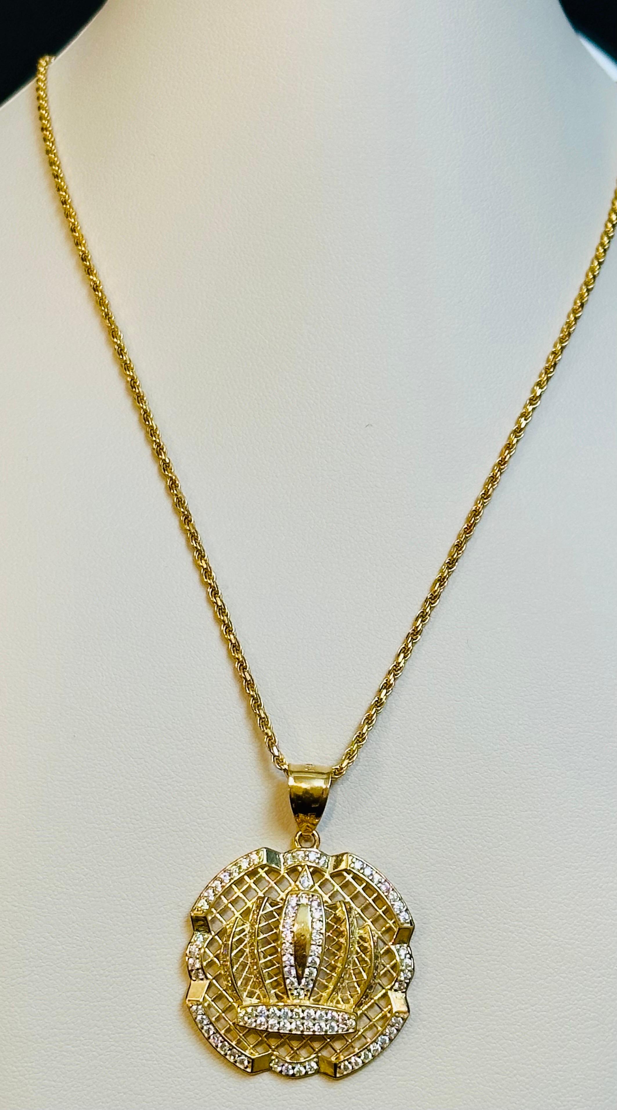 Grand pendentif en or 14 carats avec chaîne en forme de corde et diamants naturels de 1,25 carat Pour femmes en vente
