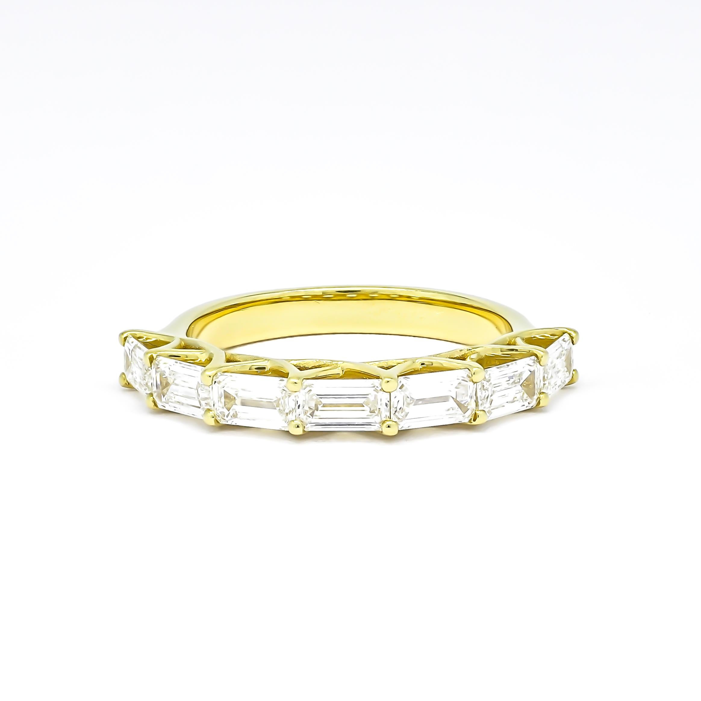 Bague d'éternité en or blanc 18 carats avec diamant naturel de 1,45 carat en vente 6