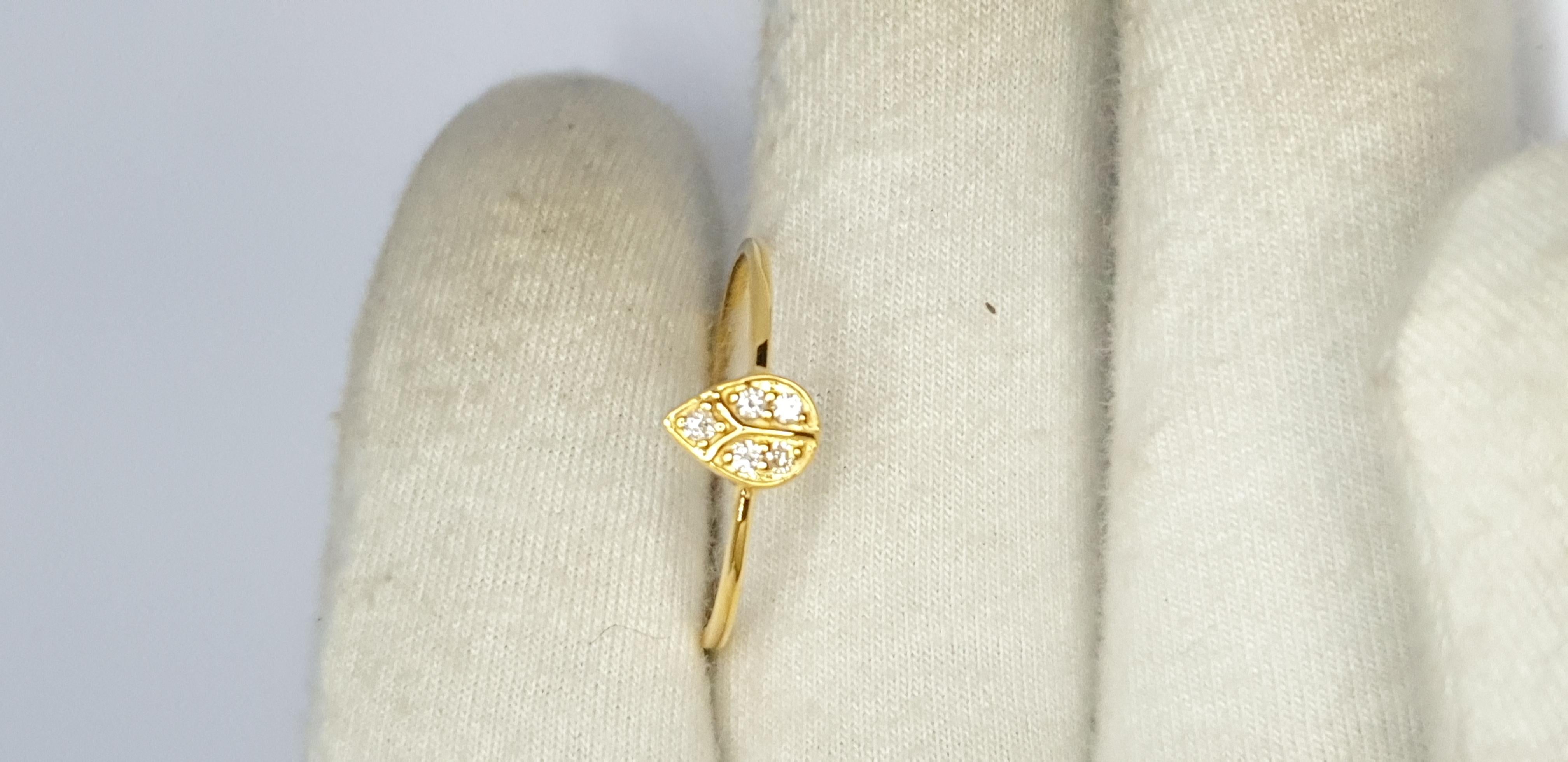 Im Angebot: Natürlicher Diamant 14K Massivgold Birnenförmiger Ringring für Damen Geburtstagsgeschenk. () 12