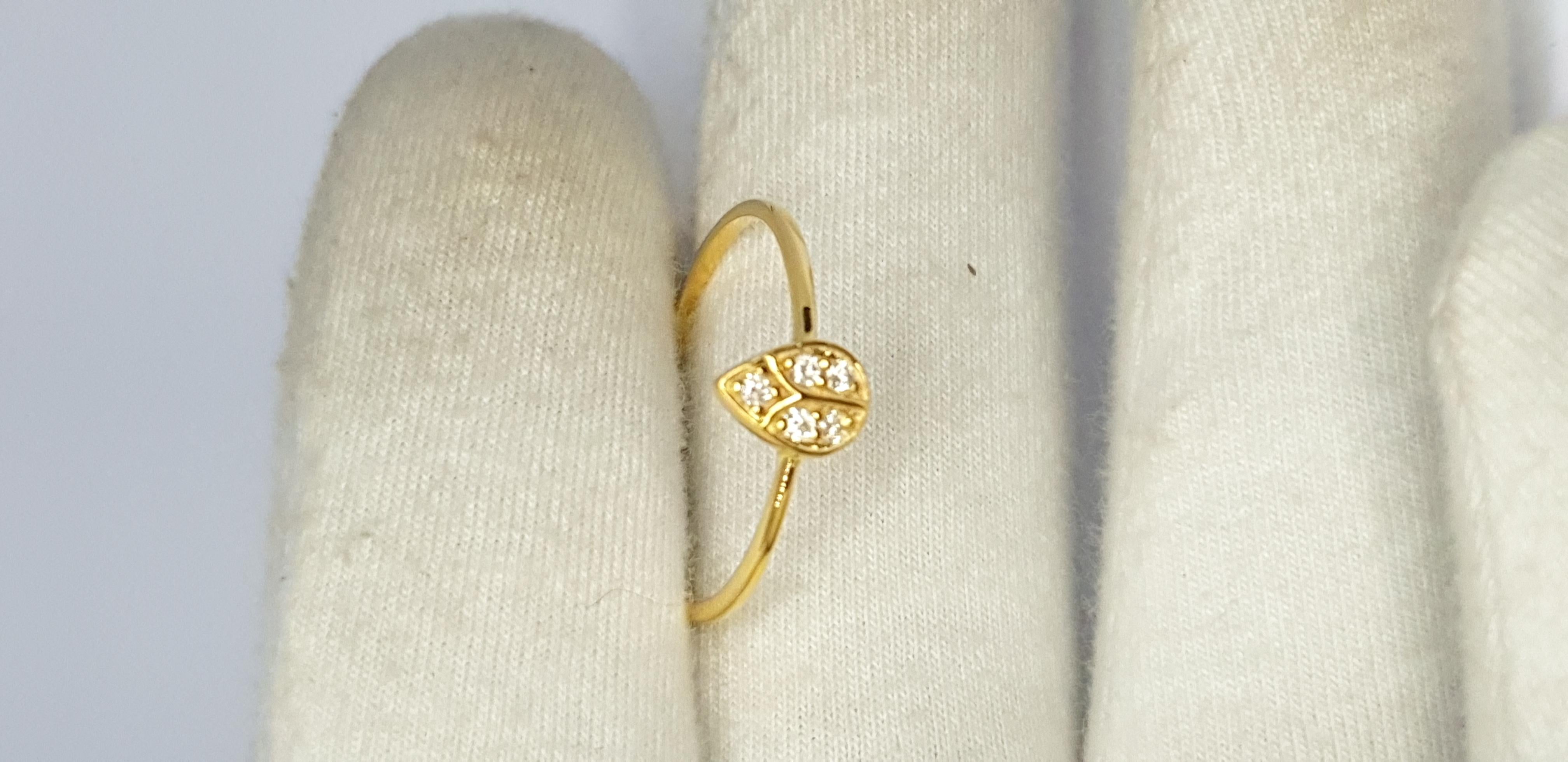 Im Angebot: Natürlicher Diamant 14K Massivgold Birnenförmiger Ringring für Damen Geburtstagsgeschenk. () 13