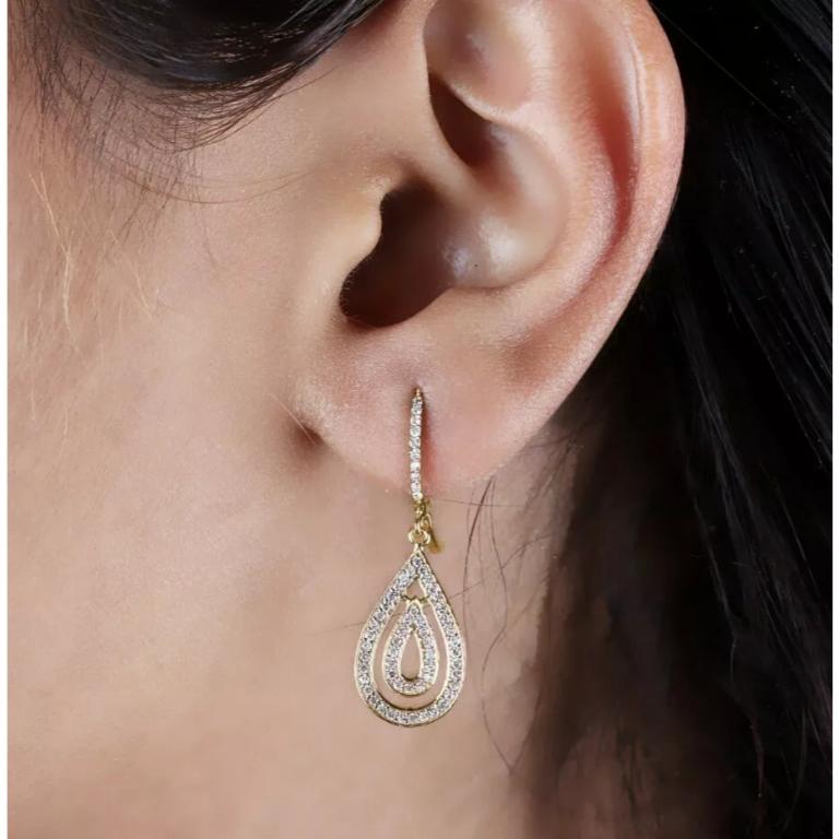 Pendants d'oreilles en or jaune 14 carats avec diamants naturels, faits à la main Neuf - En vente à Chicago, IL