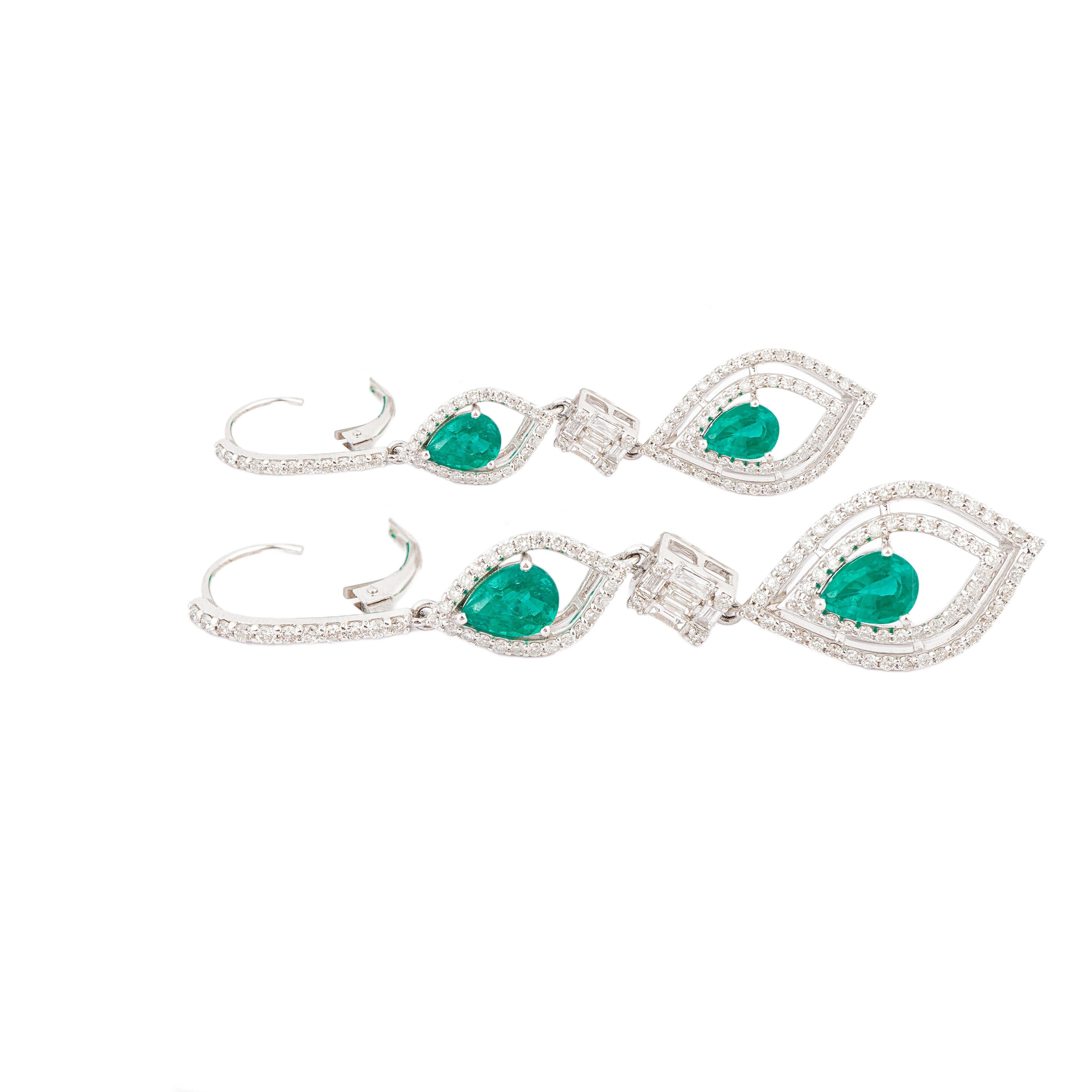 GW= 8,23gm
NW= 7,34gm
DIAMANTE= 1,64cts
PIETRA COLORATA= 2,78cts

SEGUICI SU INSTA (divinejewellerylounge)