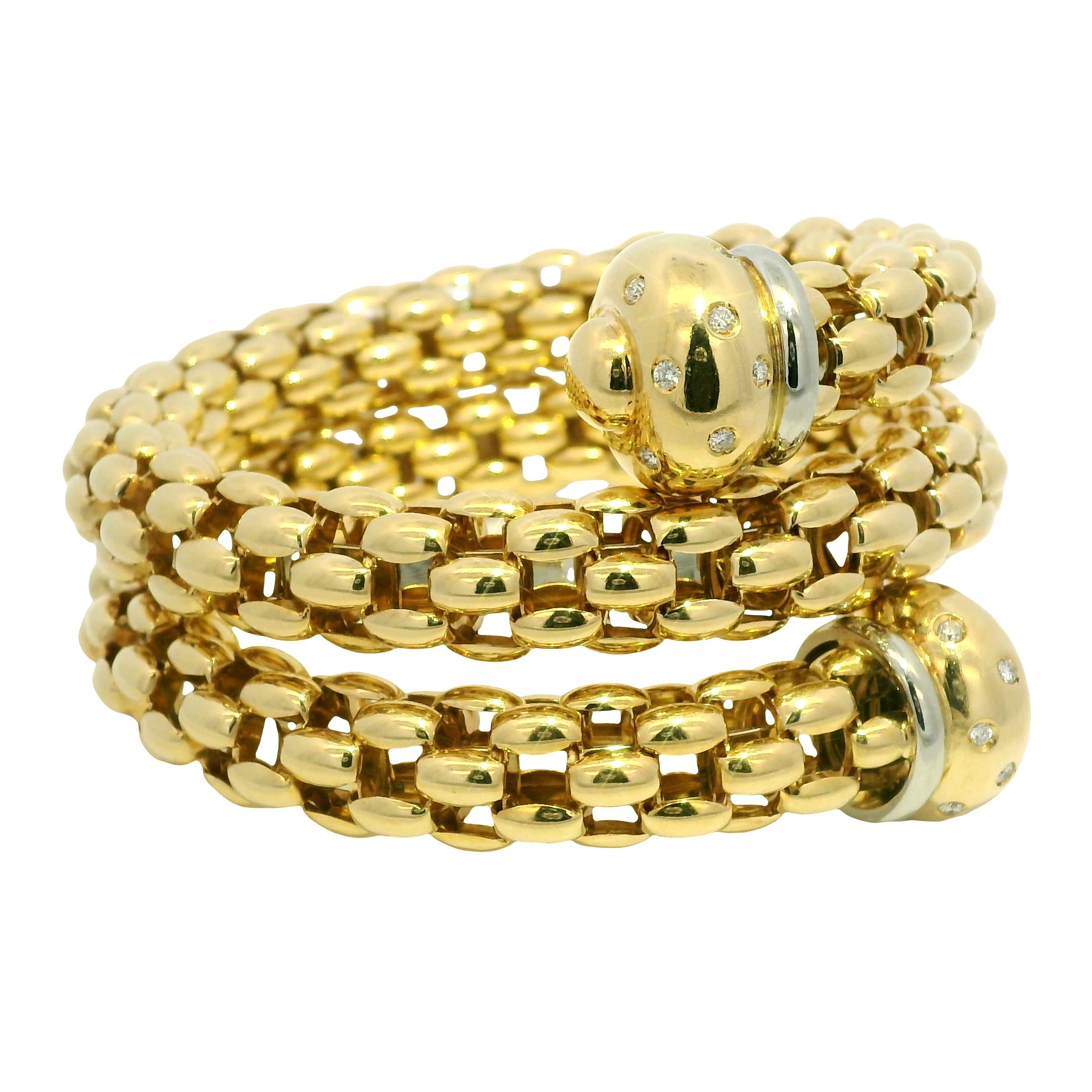 Nature Diamond 18-Karat Textured Link Wrap Bracelet En stock Pour femmes en vente