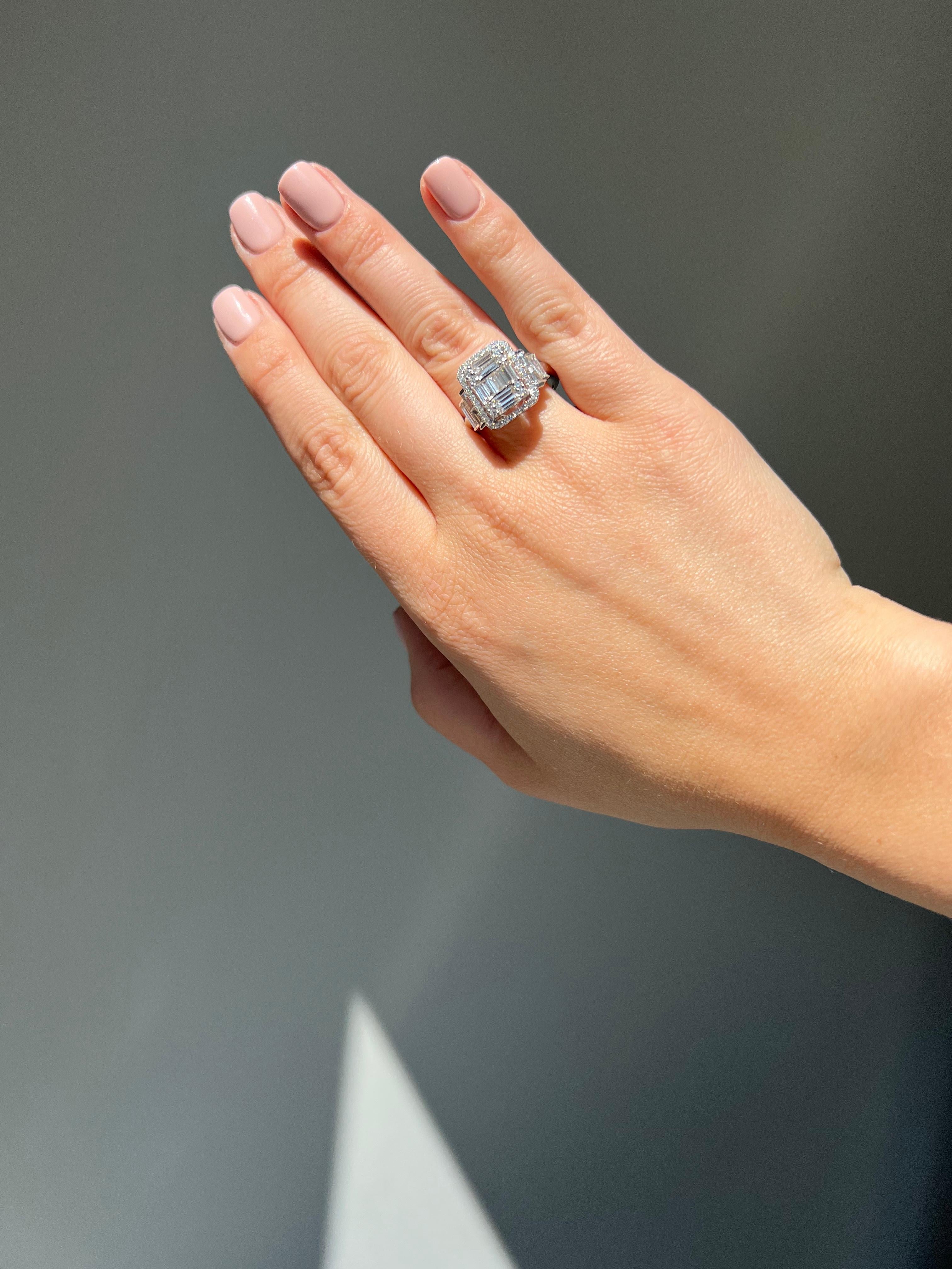 Natural Diamond 1.80 Carats 18KT White Gold Cluster Statement Engagement Ring For Sale 1