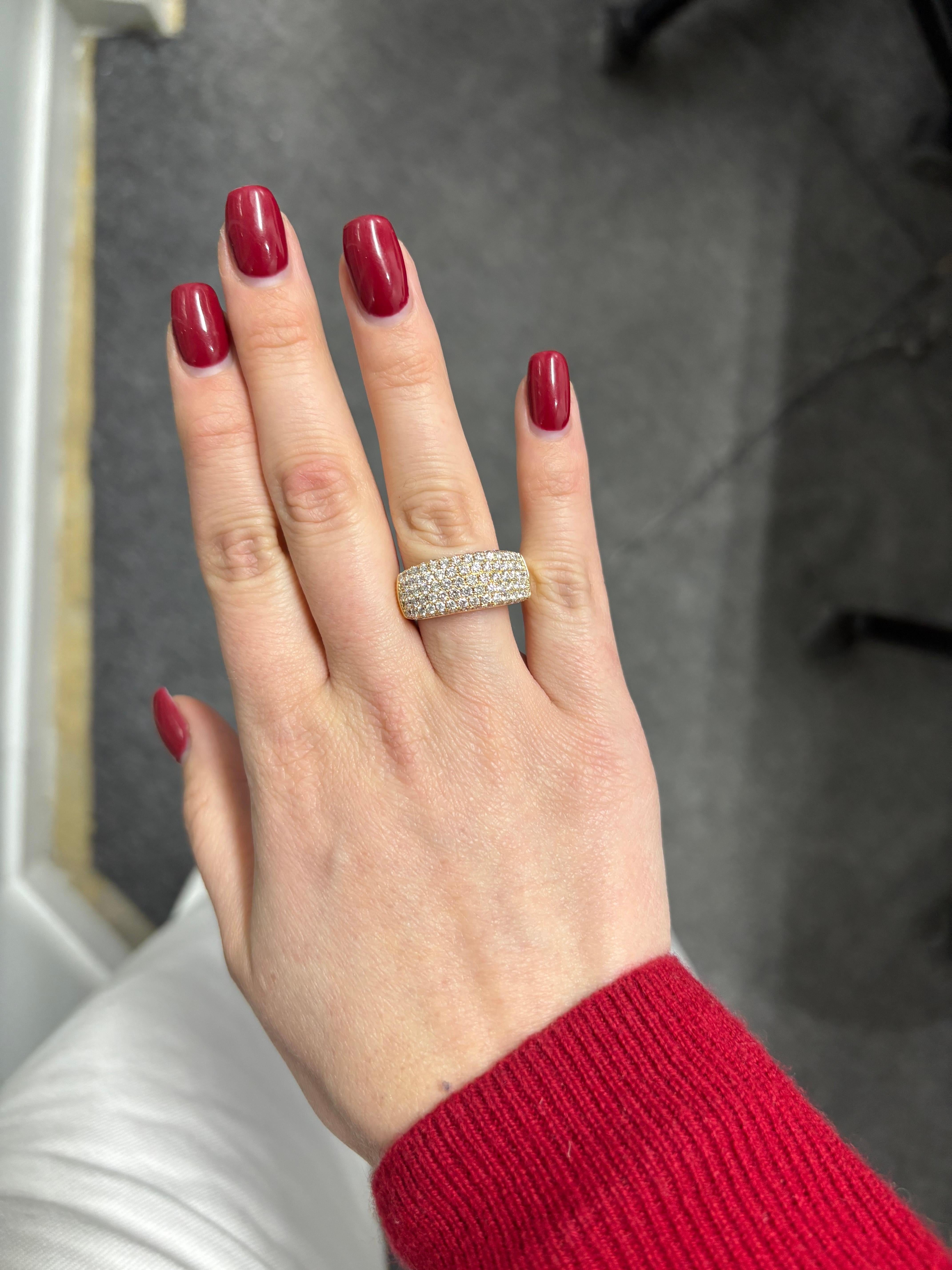 Bague de manchon fantaisie en or jaune 18 carats avec diamant naturel de 1,92 carats en vente 1