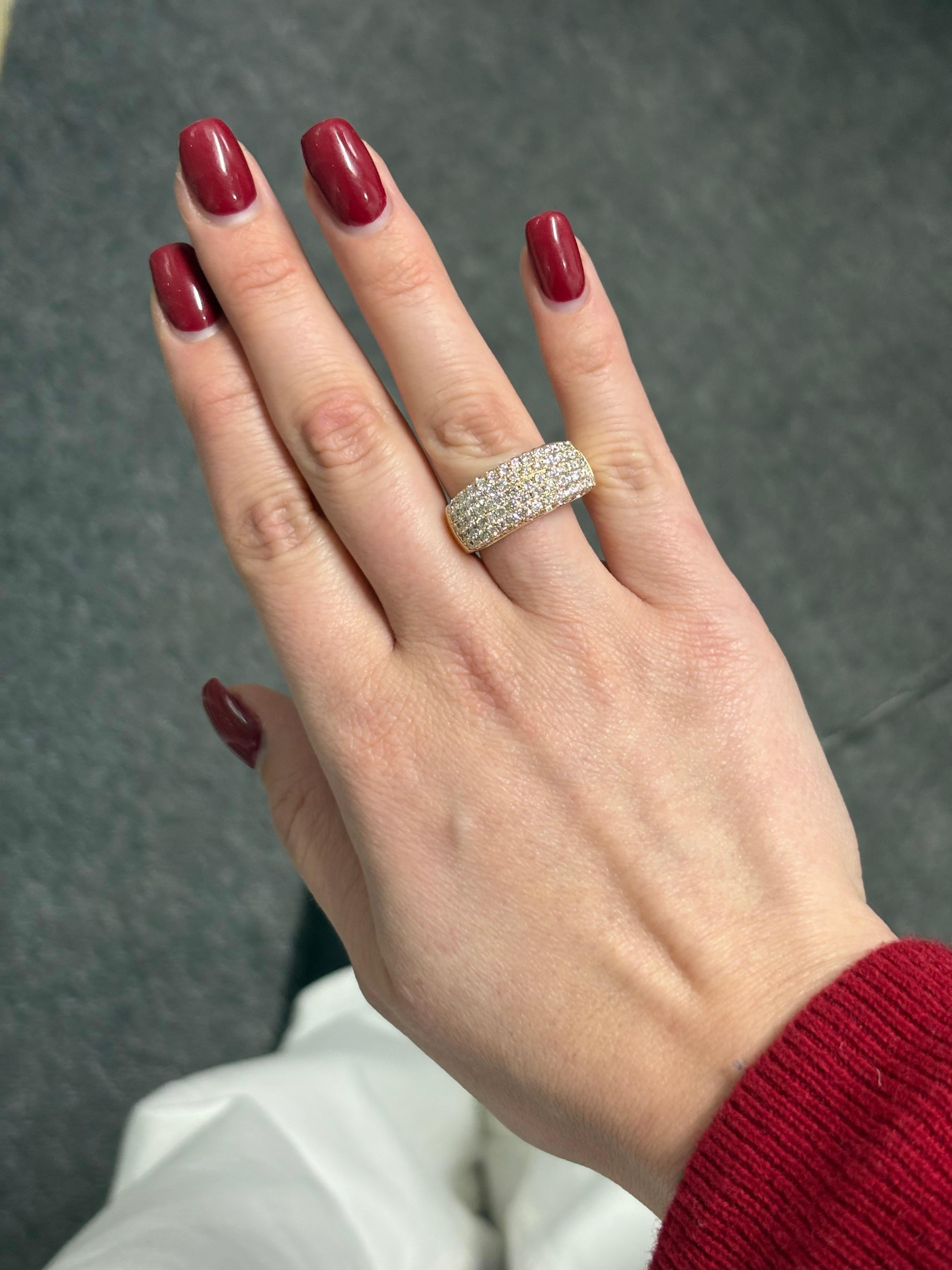 Bague de manchon fantaisie en or jaune 18 carats avec diamant naturel de 1,92 carats en vente 4